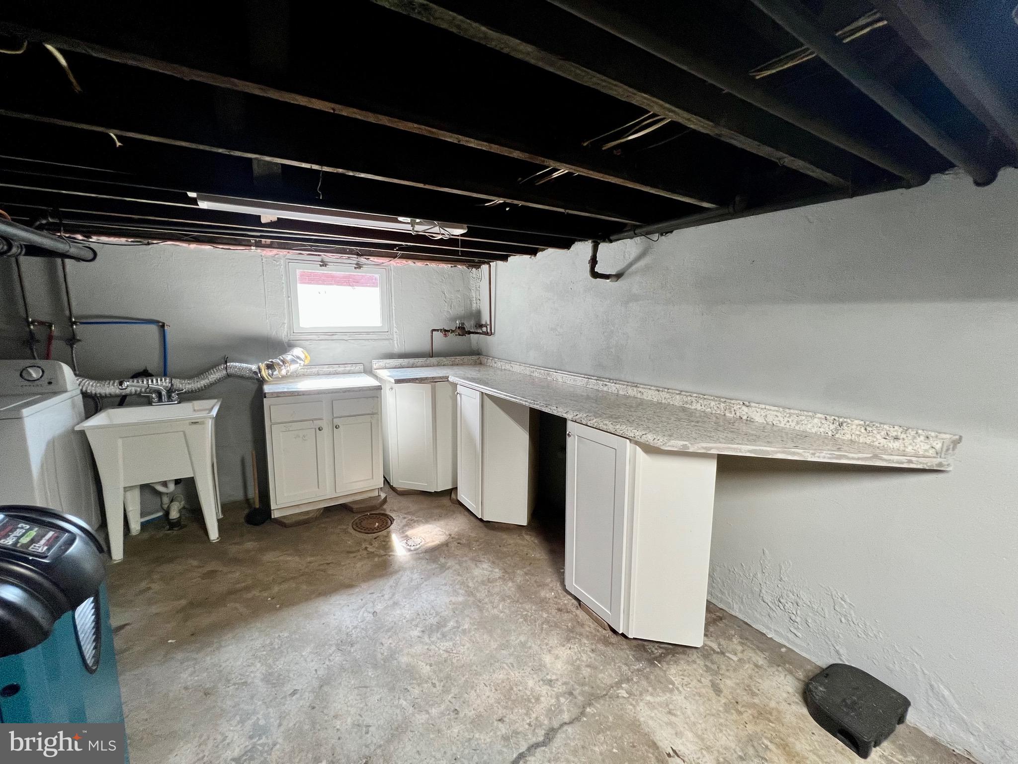 NORTH END - Residential