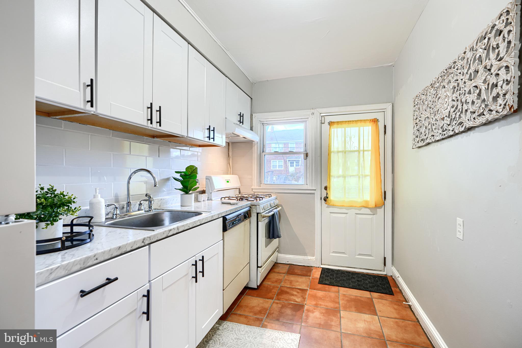 NEW NORTHWOOD - Residential