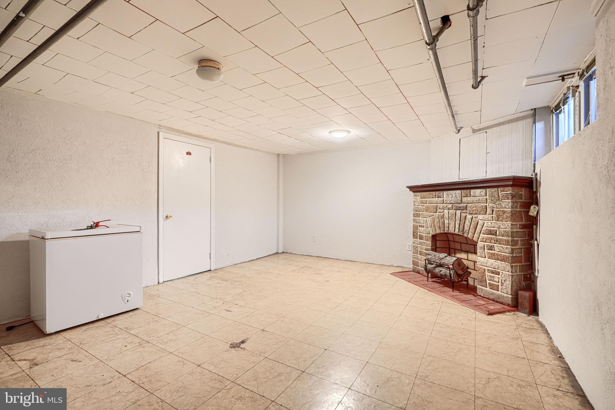 NEW NORTHWOOD - Residential