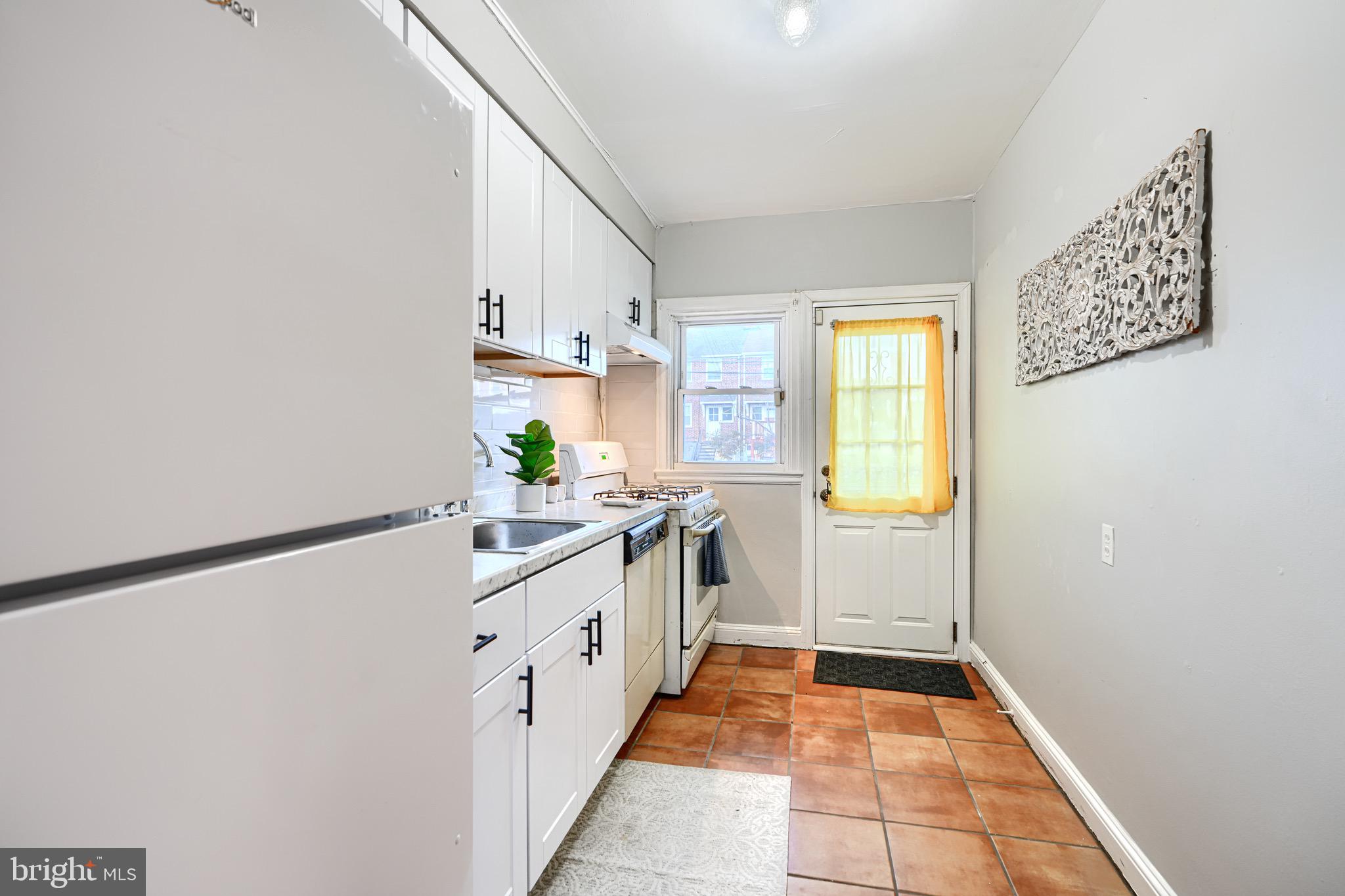 NEW NORTHWOOD - Residential