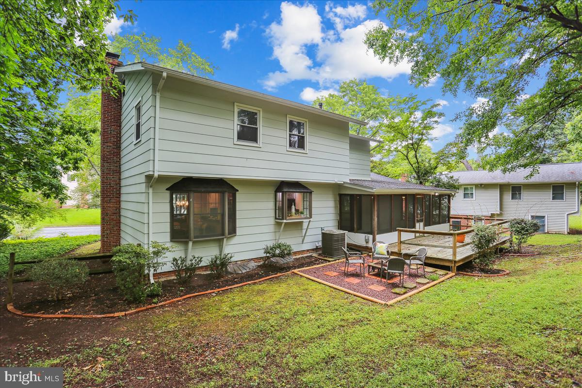 DIAMOND COURTS - Residential