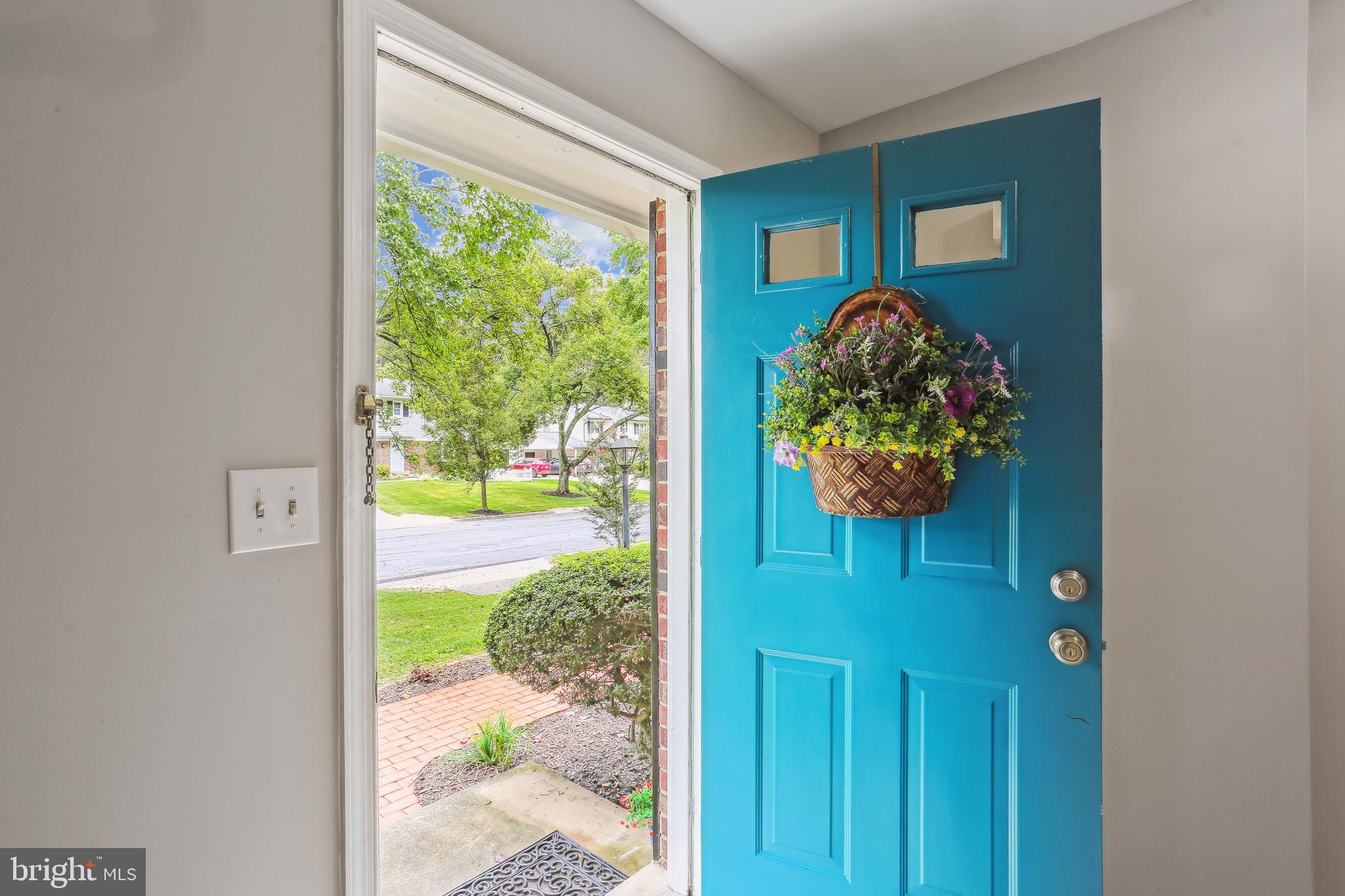 DIAMOND COURTS - Residential