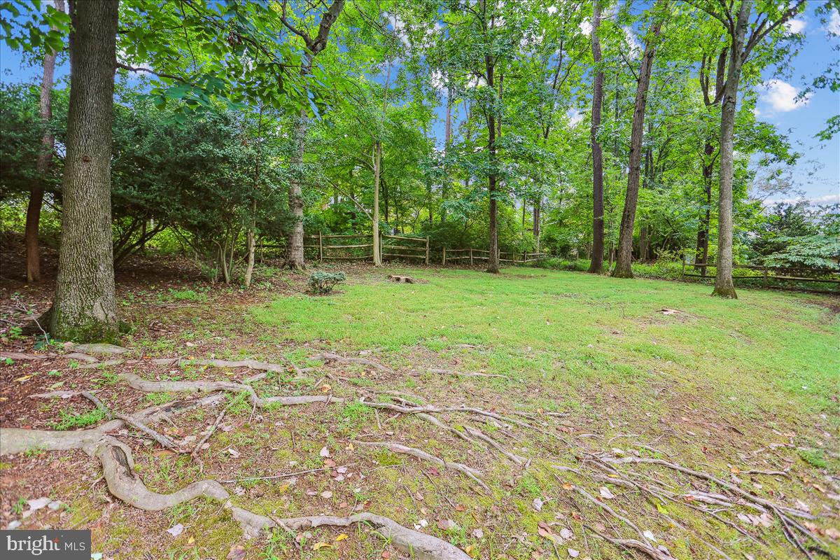 DIAMOND COURTS - Residential