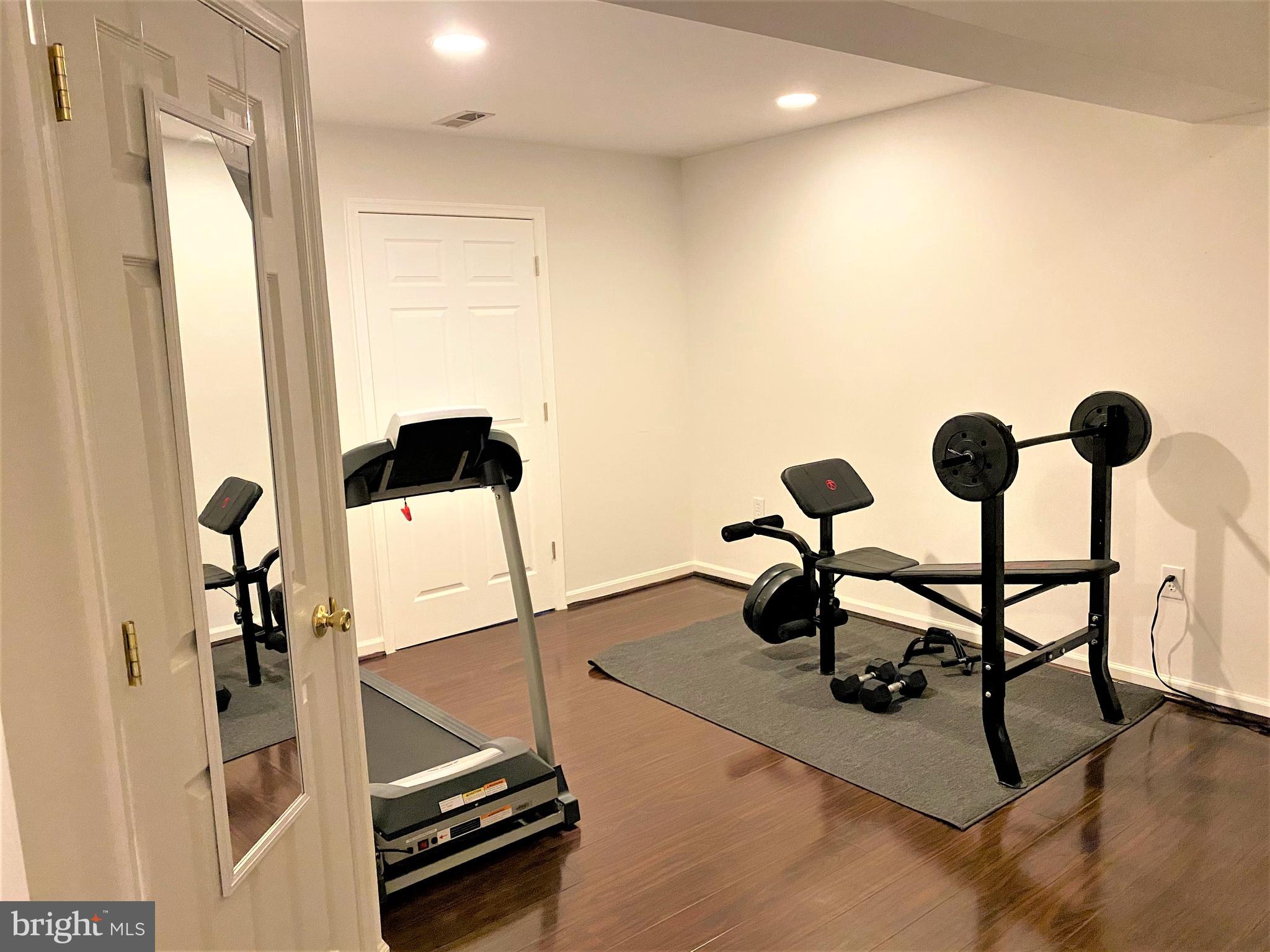 HAMPSTEAD LANDING - Residential