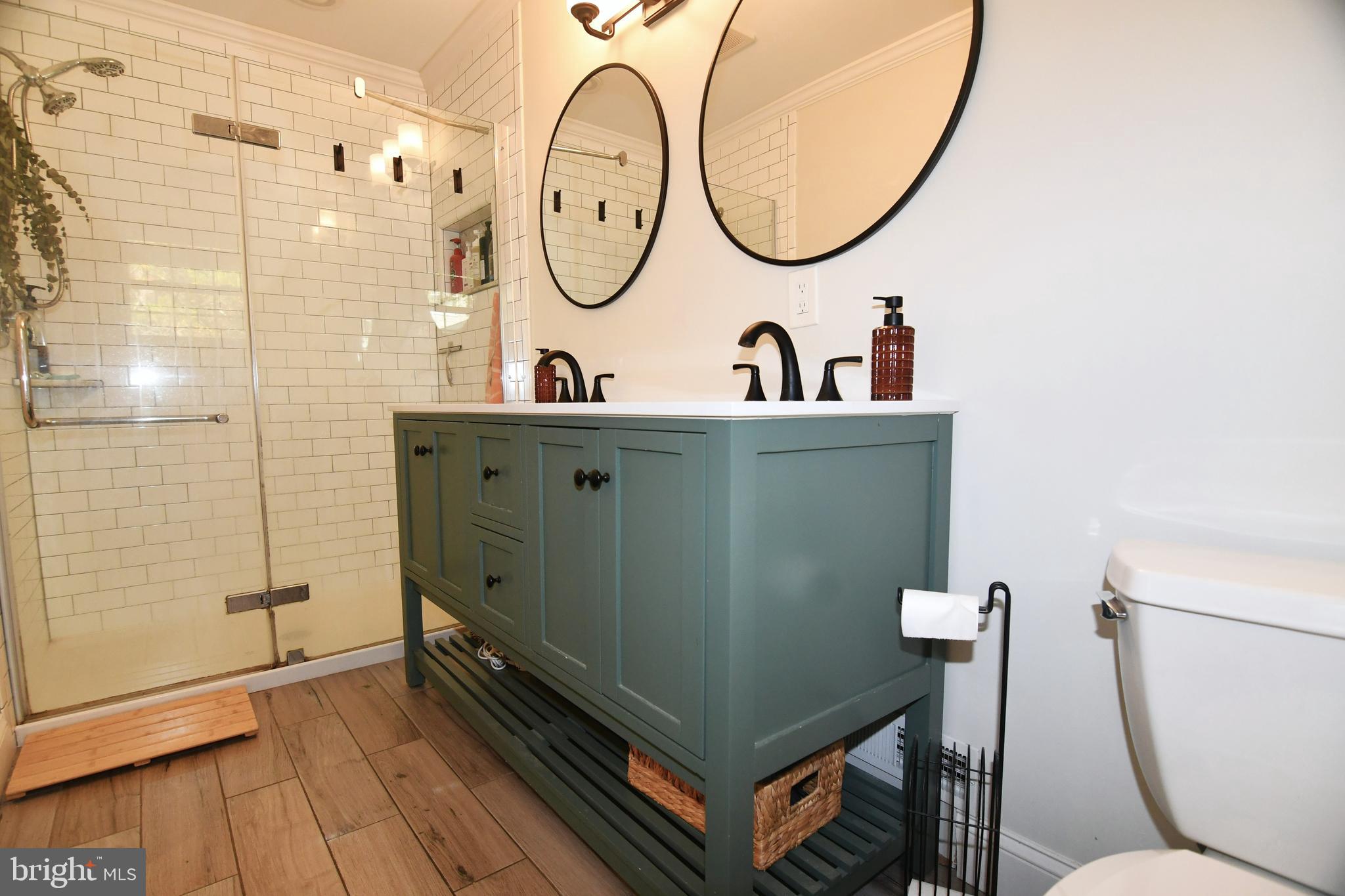 OLD ORCHARD FARM - Residential Lease