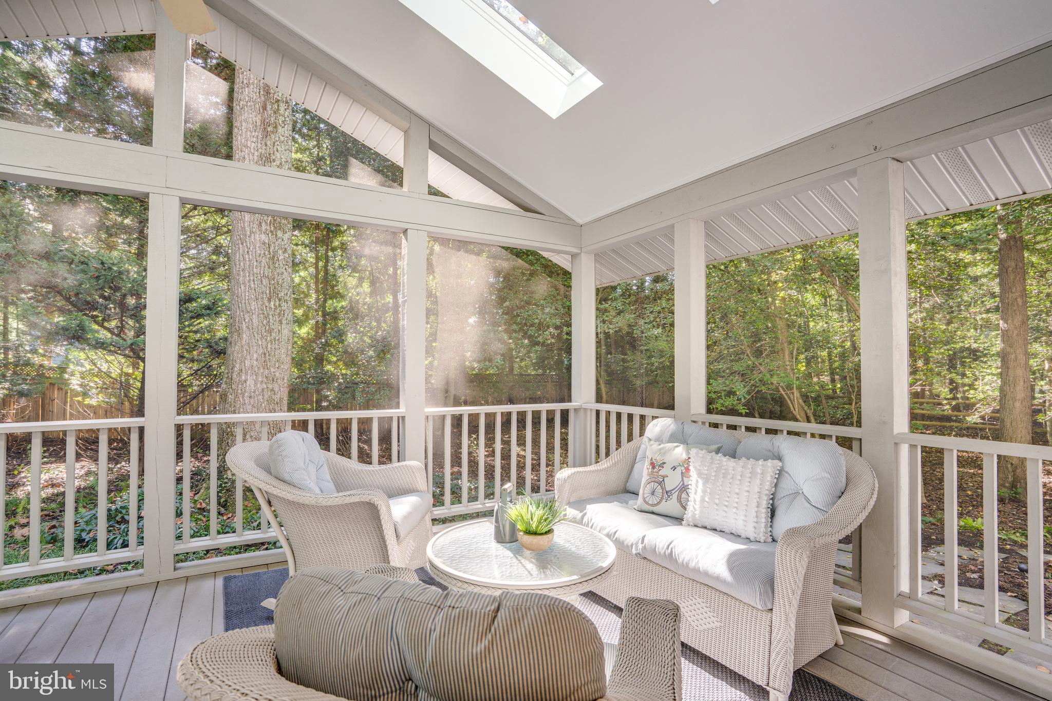 RESTON - Residential