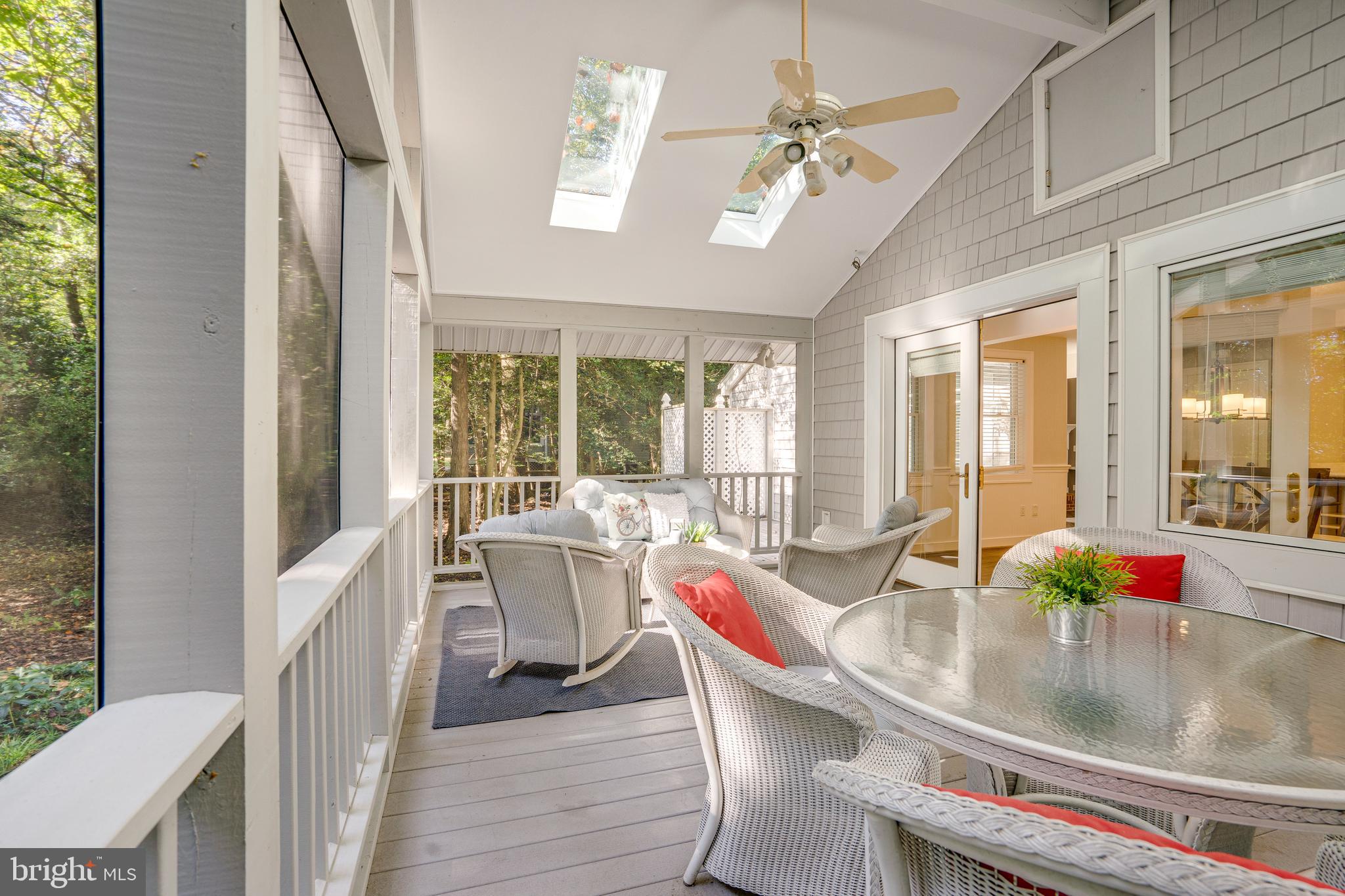 RESTON - Residential