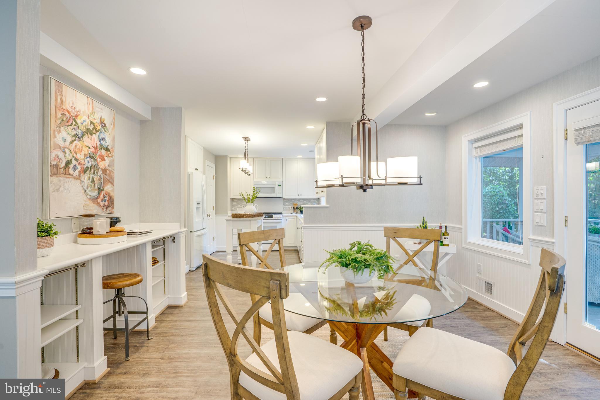 RESTON - Residential