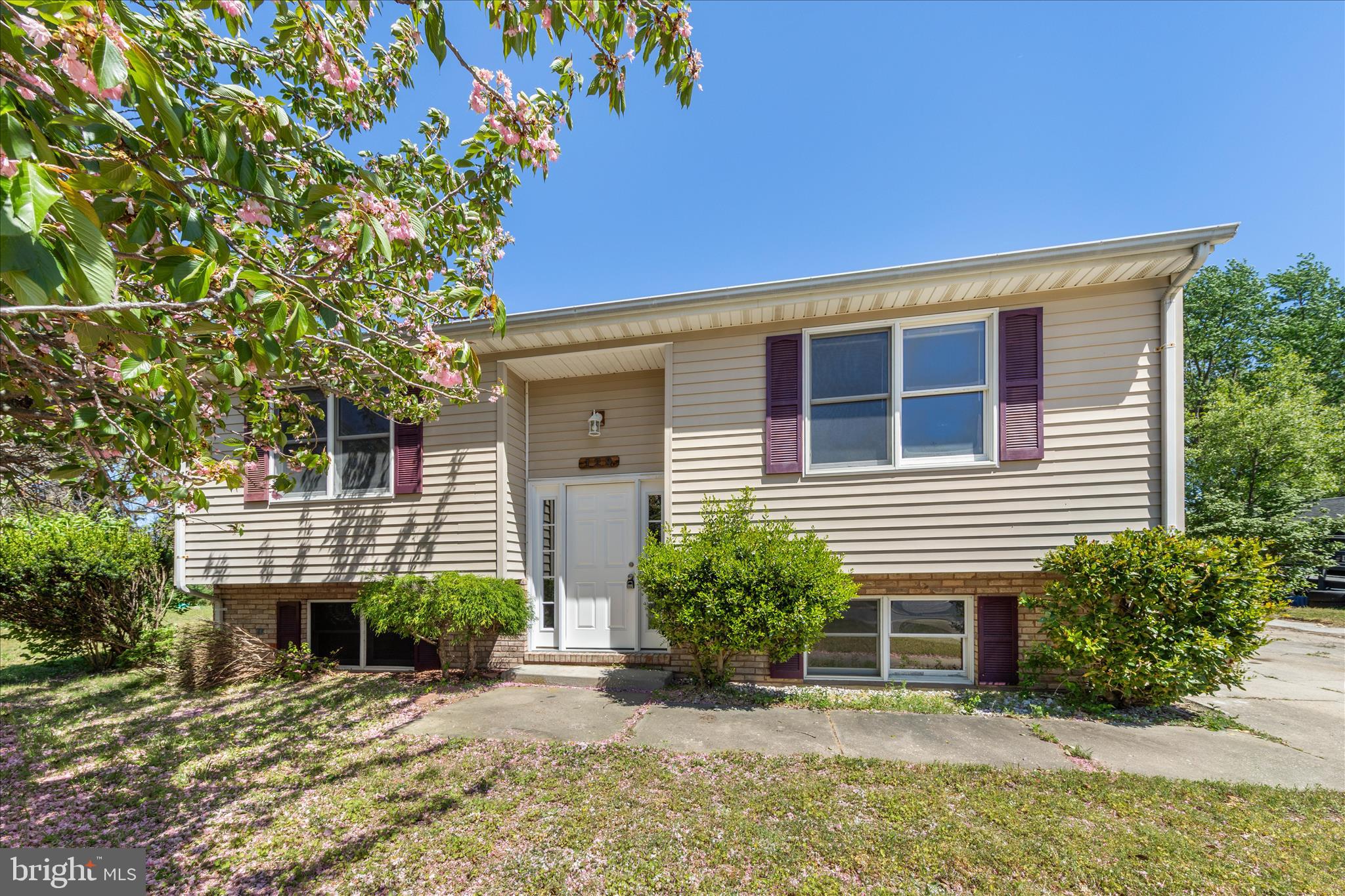 Photo 1 of 47 — 129 ALONZO DRIVE, DOVER, DE 19904