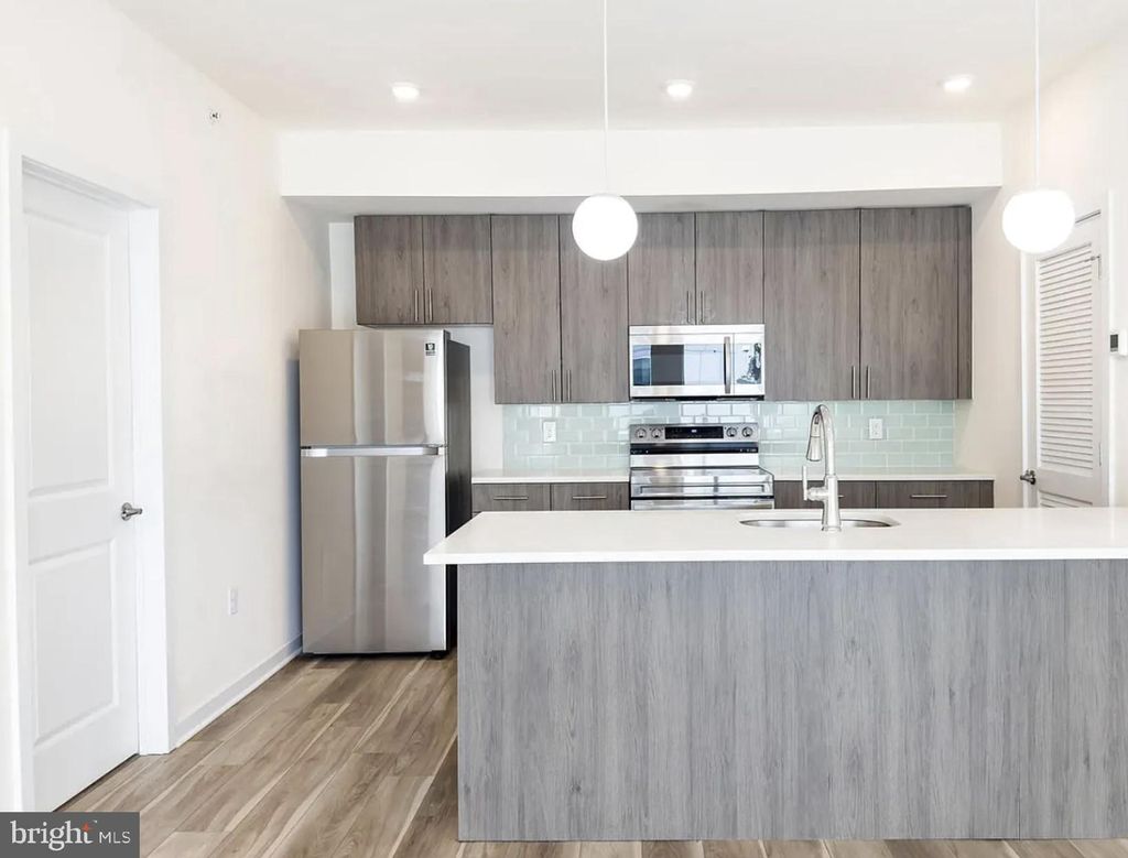 Photo of 1600 Germantown Avenue #1651 F, PHILADELPHIA, PA 19122 (MLS # PAPH2584948)