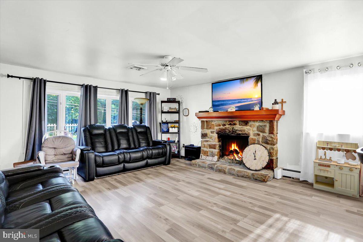 856 MONOCACY CREEK ROAD