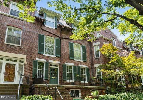 2632 WOODLEY PLACE NW WASHINGTON DC 20008