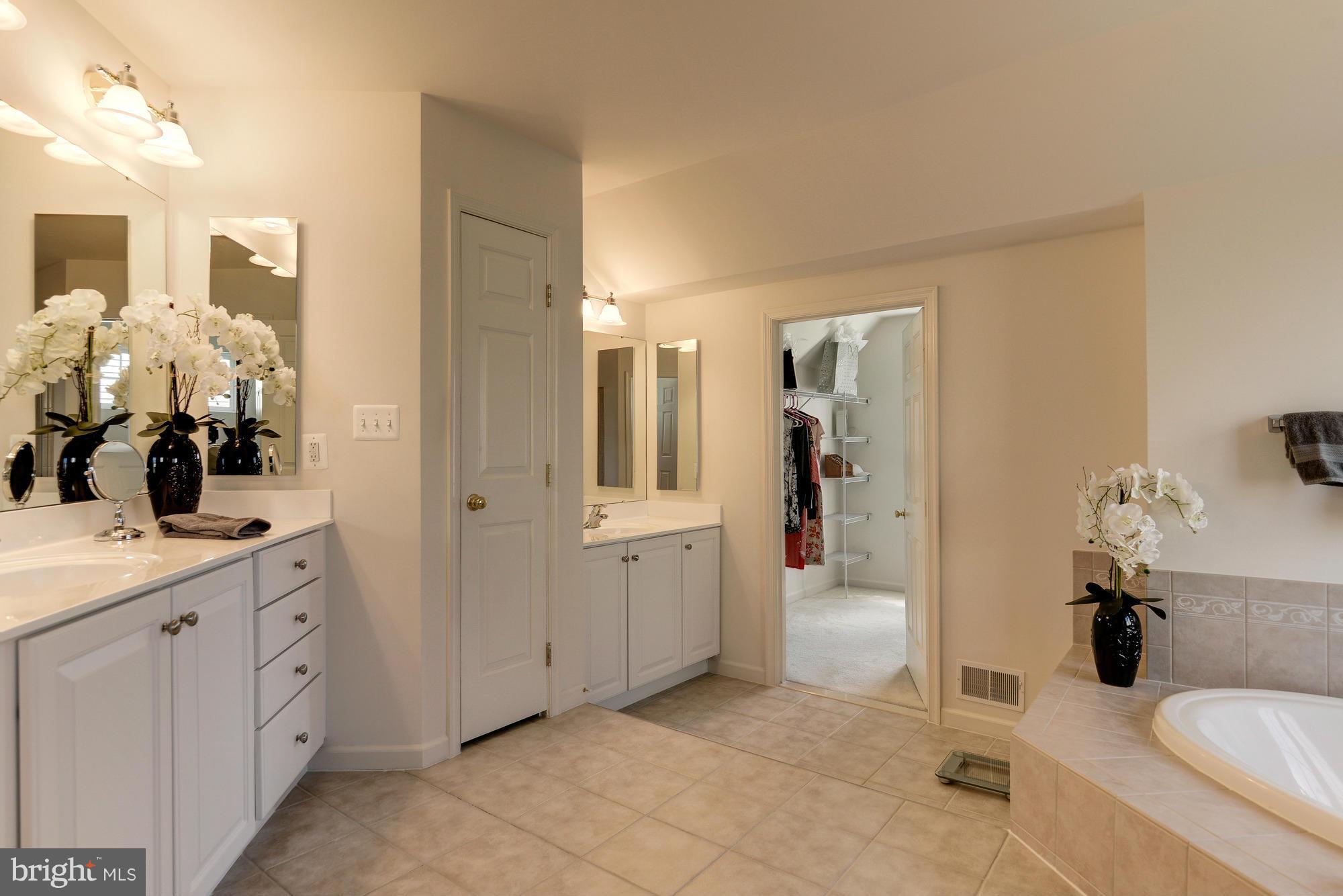 KIRKPATRICK FARMS - Residential