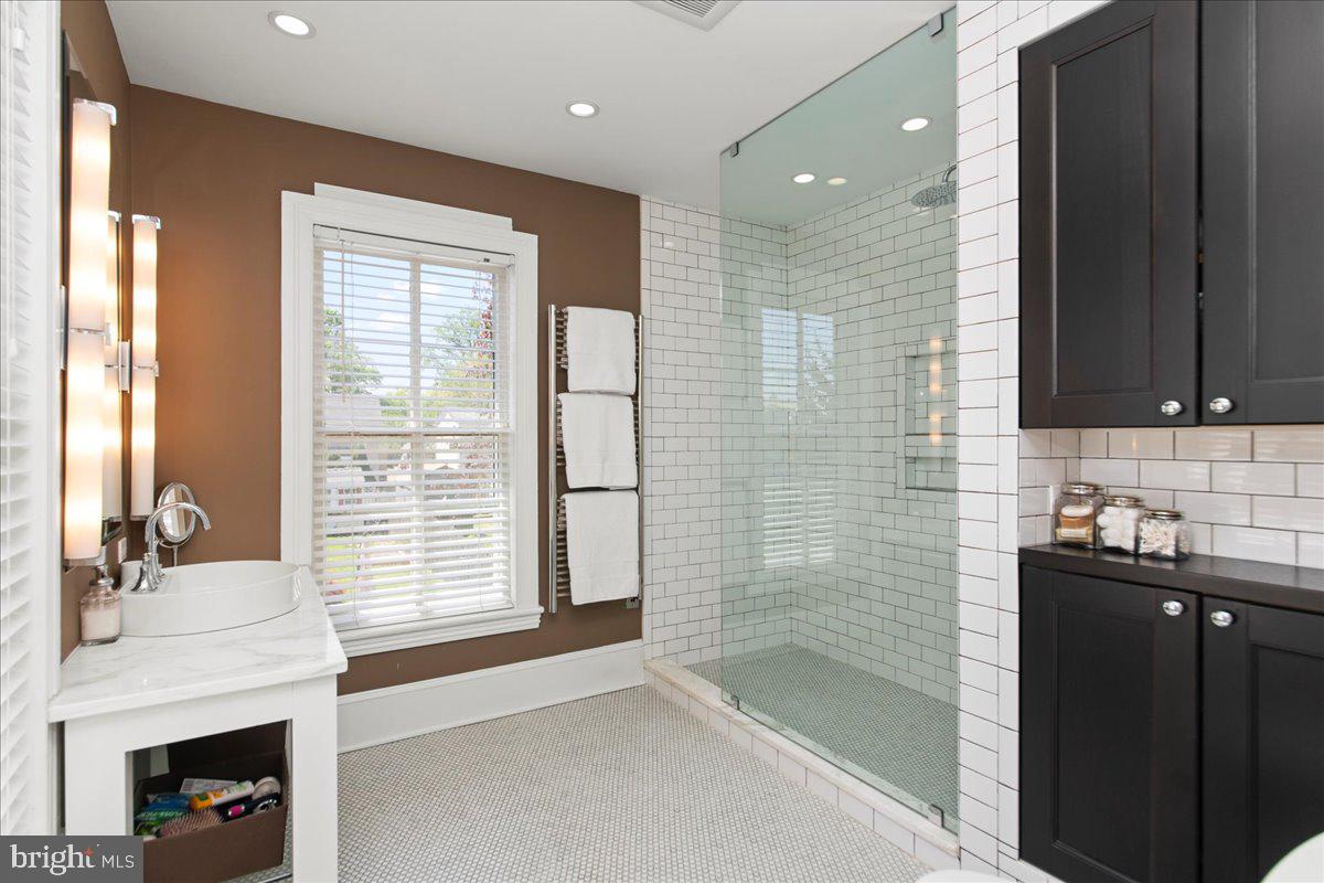 DOYLESTOWN BORO - Residential