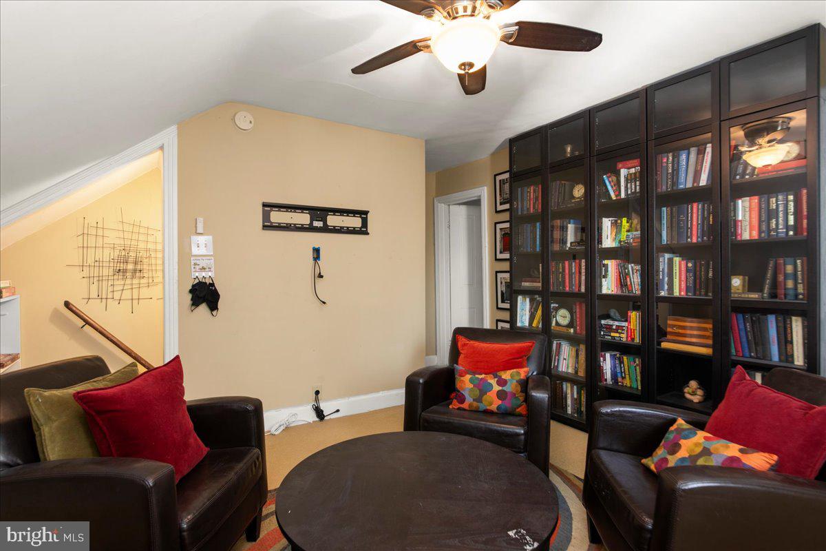 DOYLESTOWN BORO - Residential