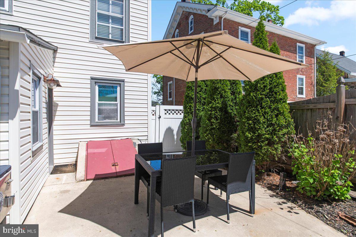 DOYLESTOWN BORO - Residential