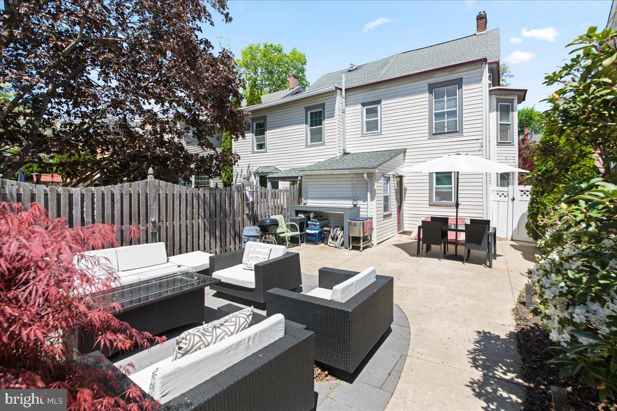 DOYLESTOWN BORO - Residential