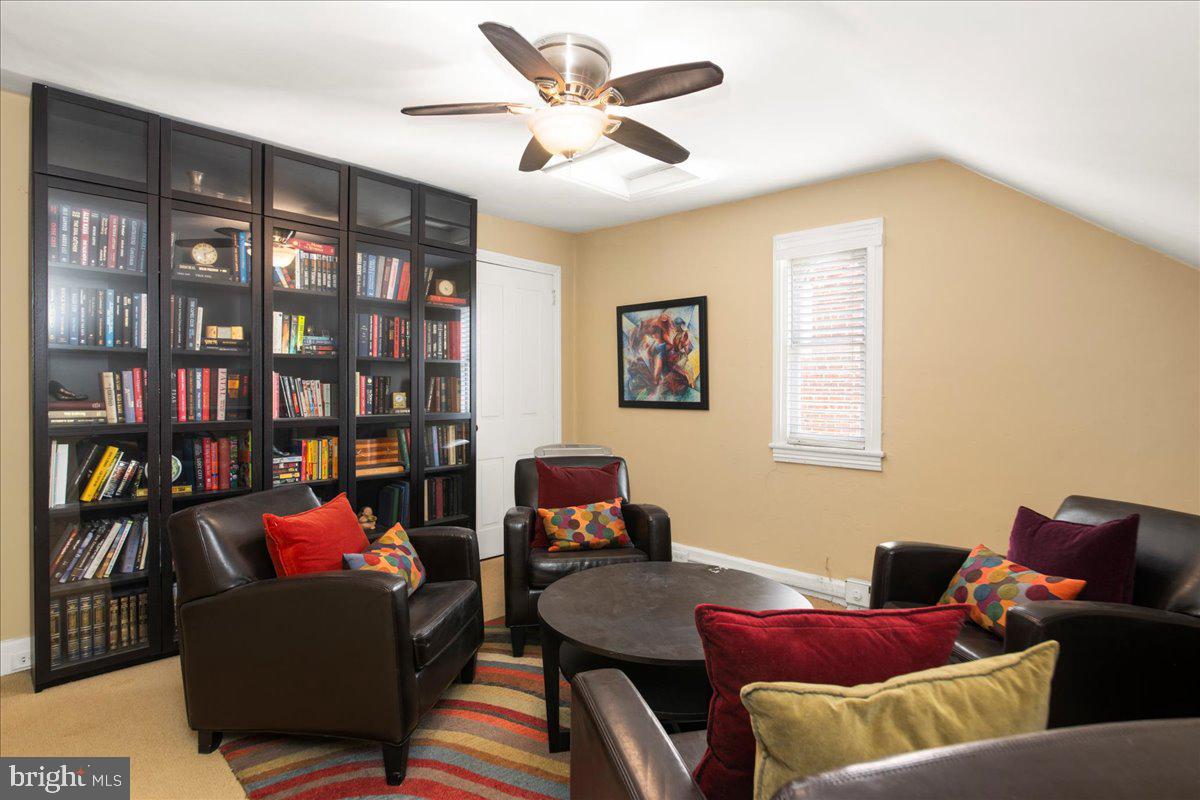 DOYLESTOWN BORO - Residential