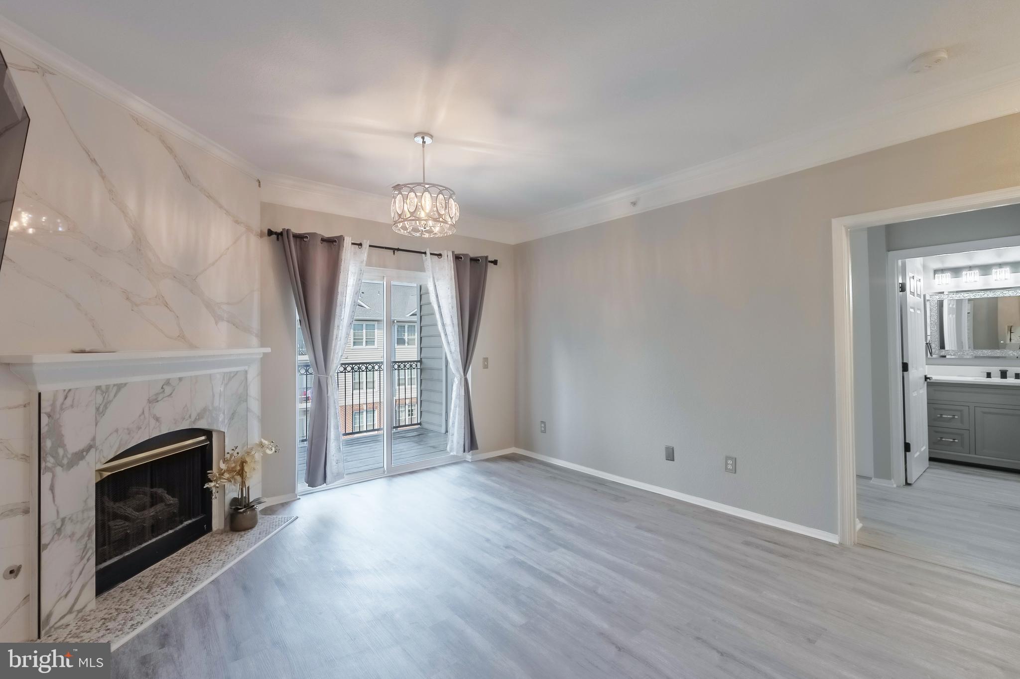 GATES OF MCLEAN - Residential