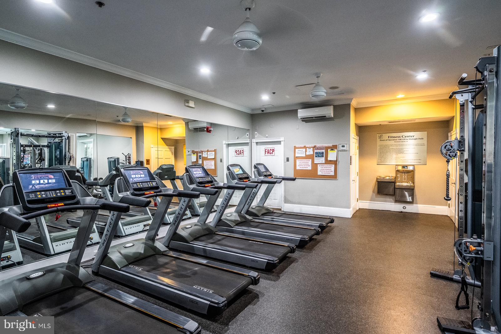 GATES OF MCLEAN - Residential