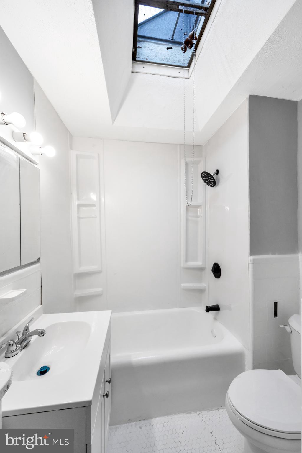 BEVERLY - Residential