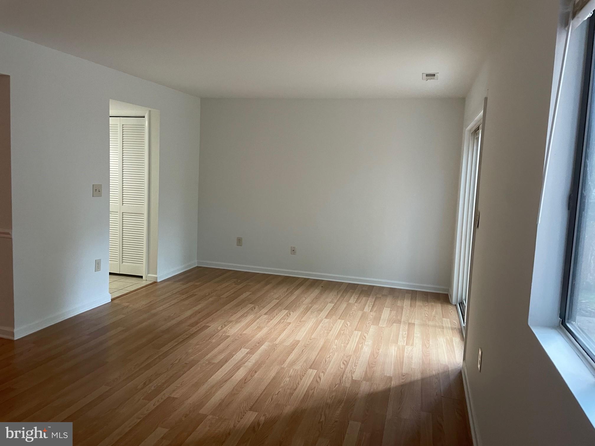 WALNUT RIDGE - Residential Lease