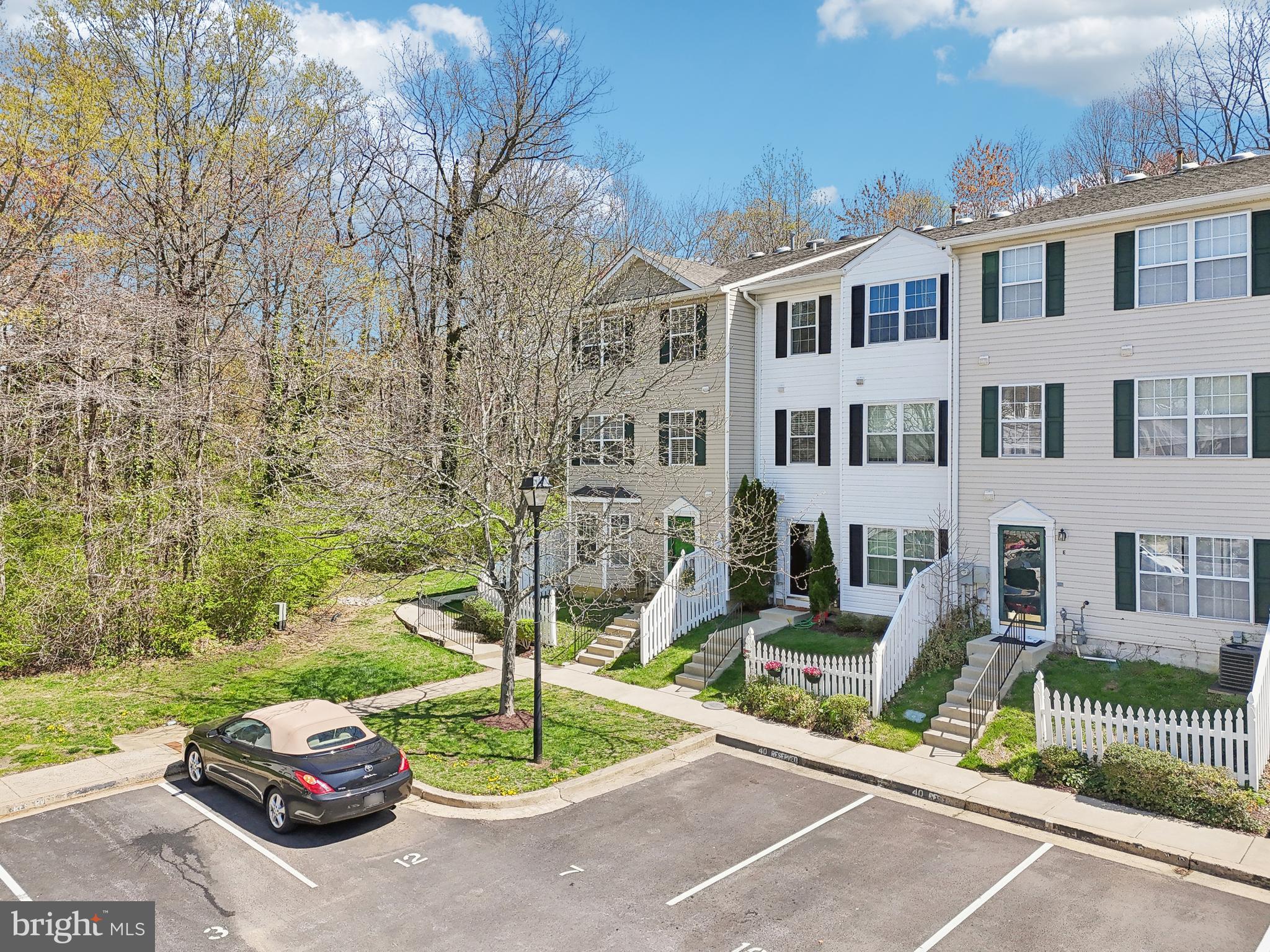 ANNAPOLIS OVERLOOK - Residential