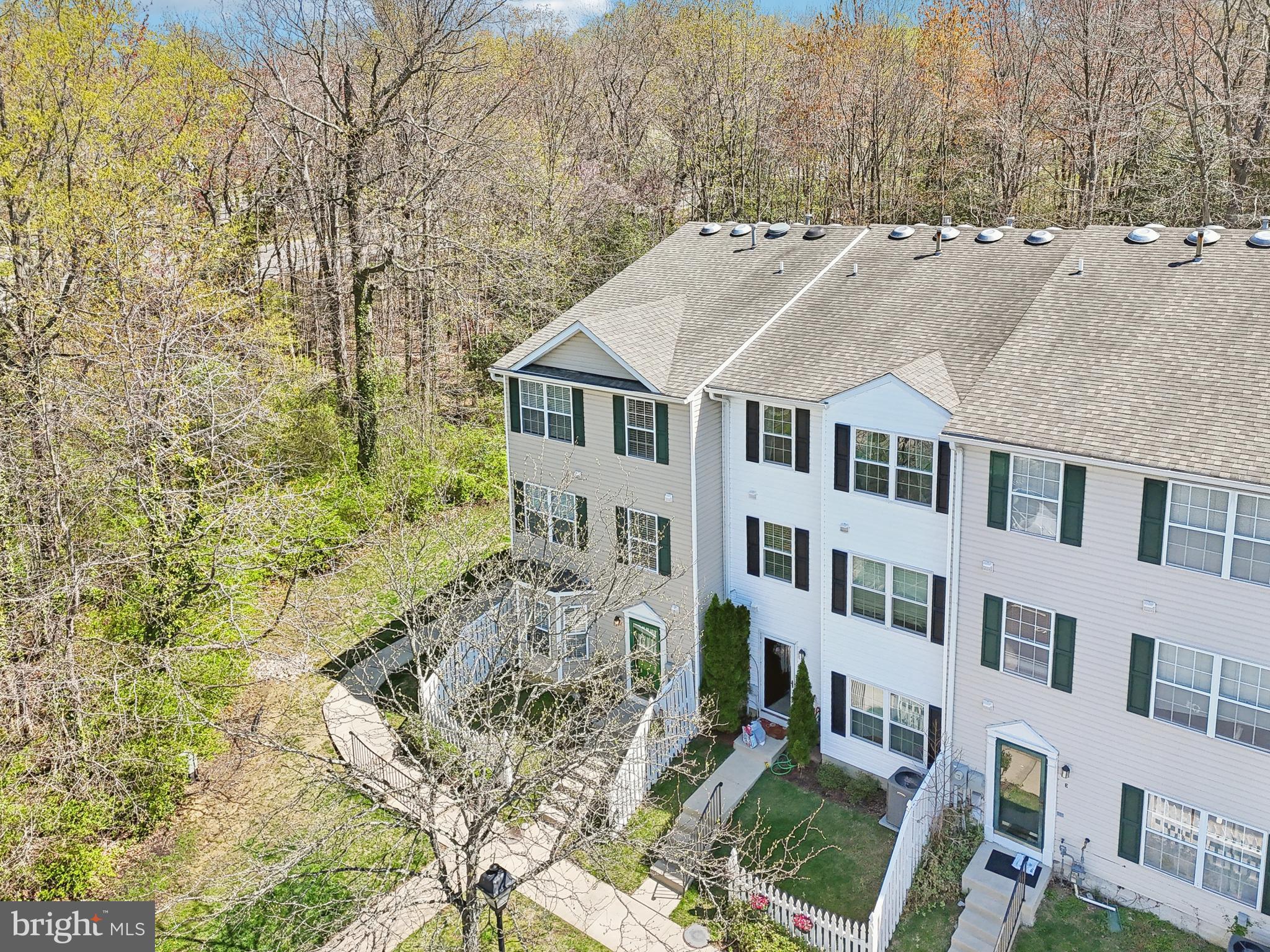 ANNAPOLIS OVERLOOK - Residential