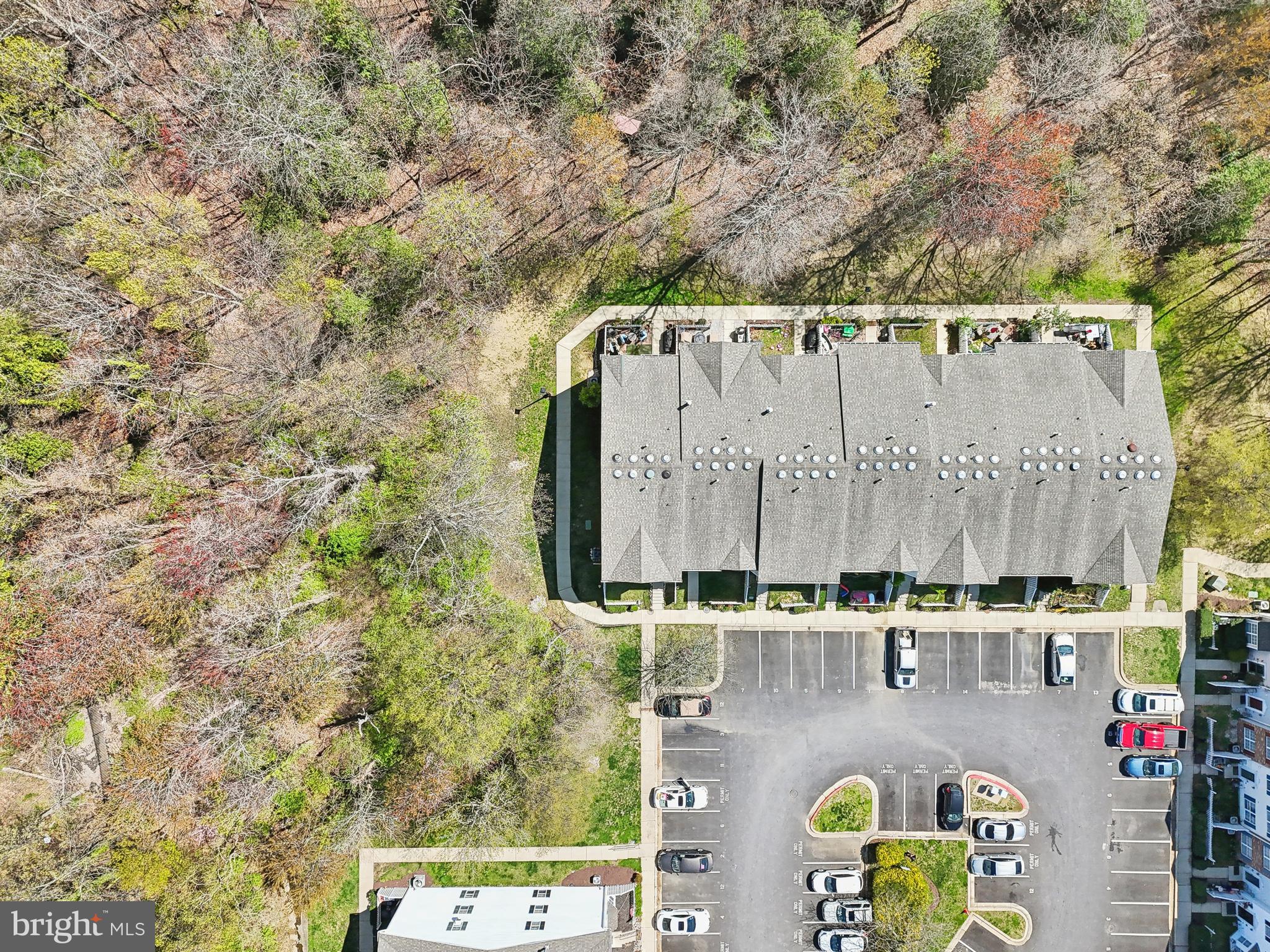 ANNAPOLIS OVERLOOK - Residential