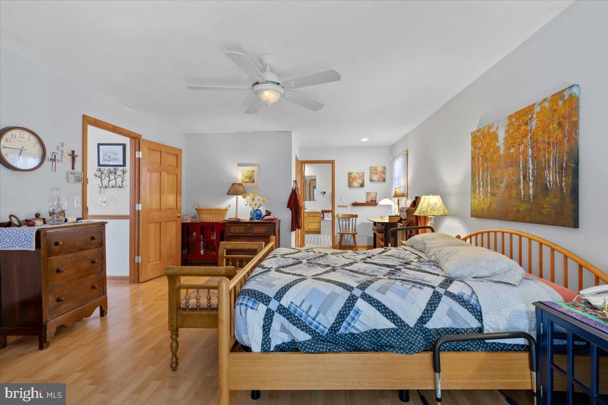 BRUCE KNOLLS - Residential