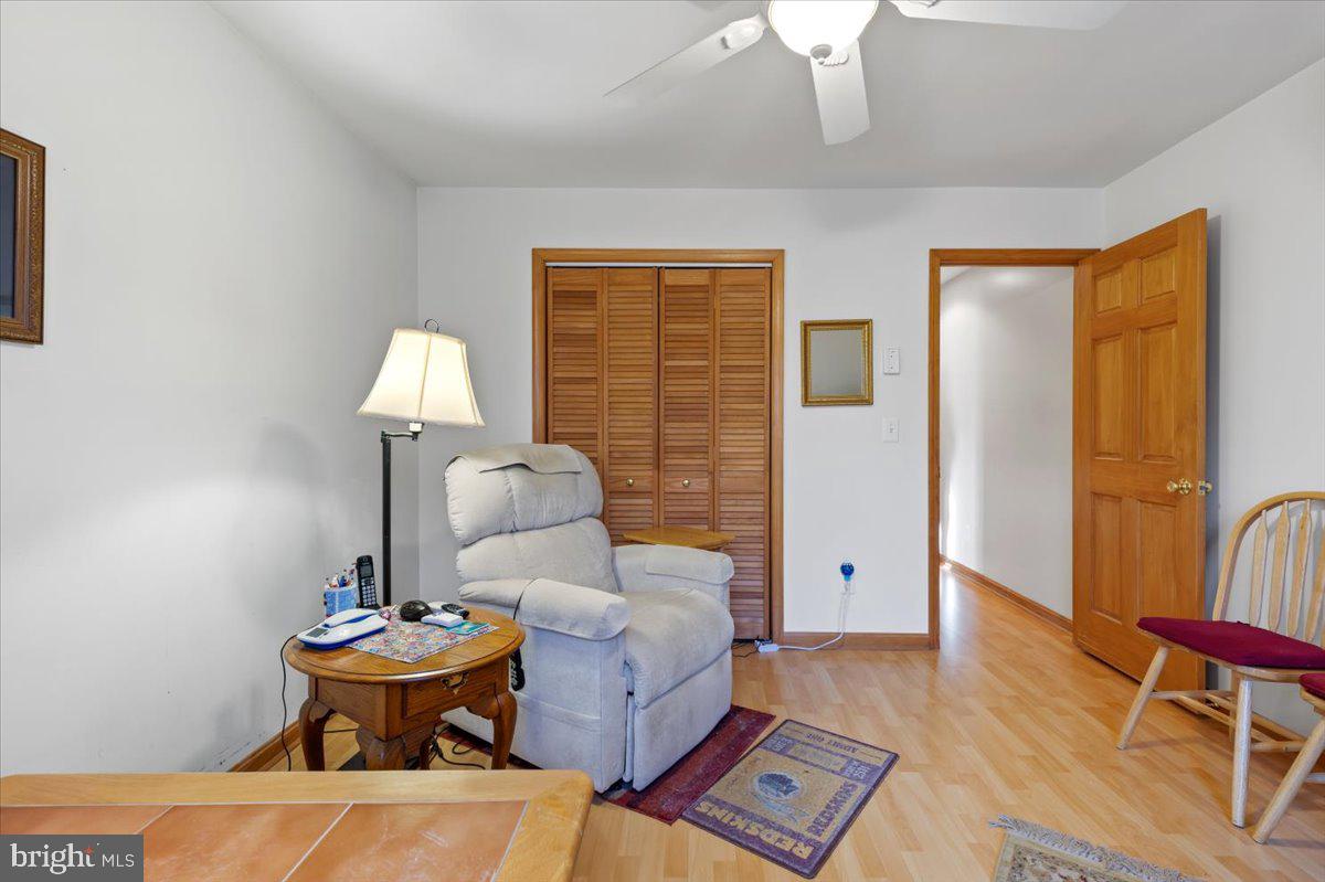 BRUCE KNOLLS - Residential