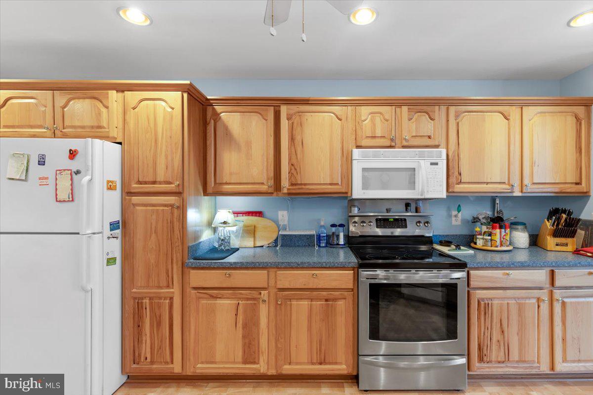 BRUCE KNOLLS - Residential