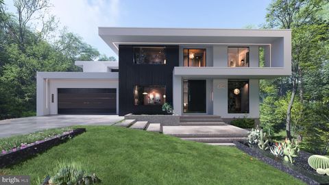 2745 N RADFORD STREET ARLINGTON VA 22207