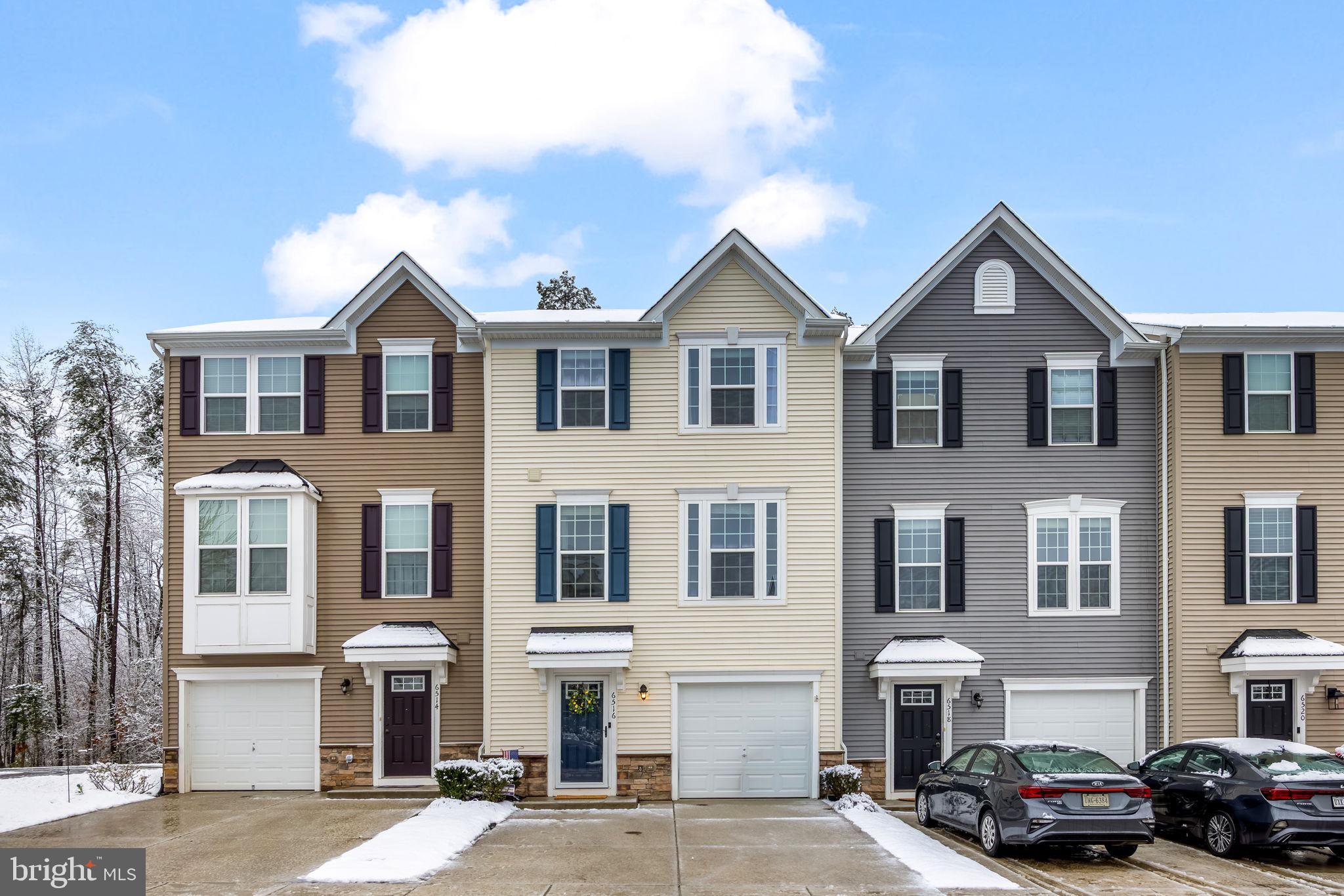 THE VILLAGE AT COURTHOUSE COMMONS - Residential