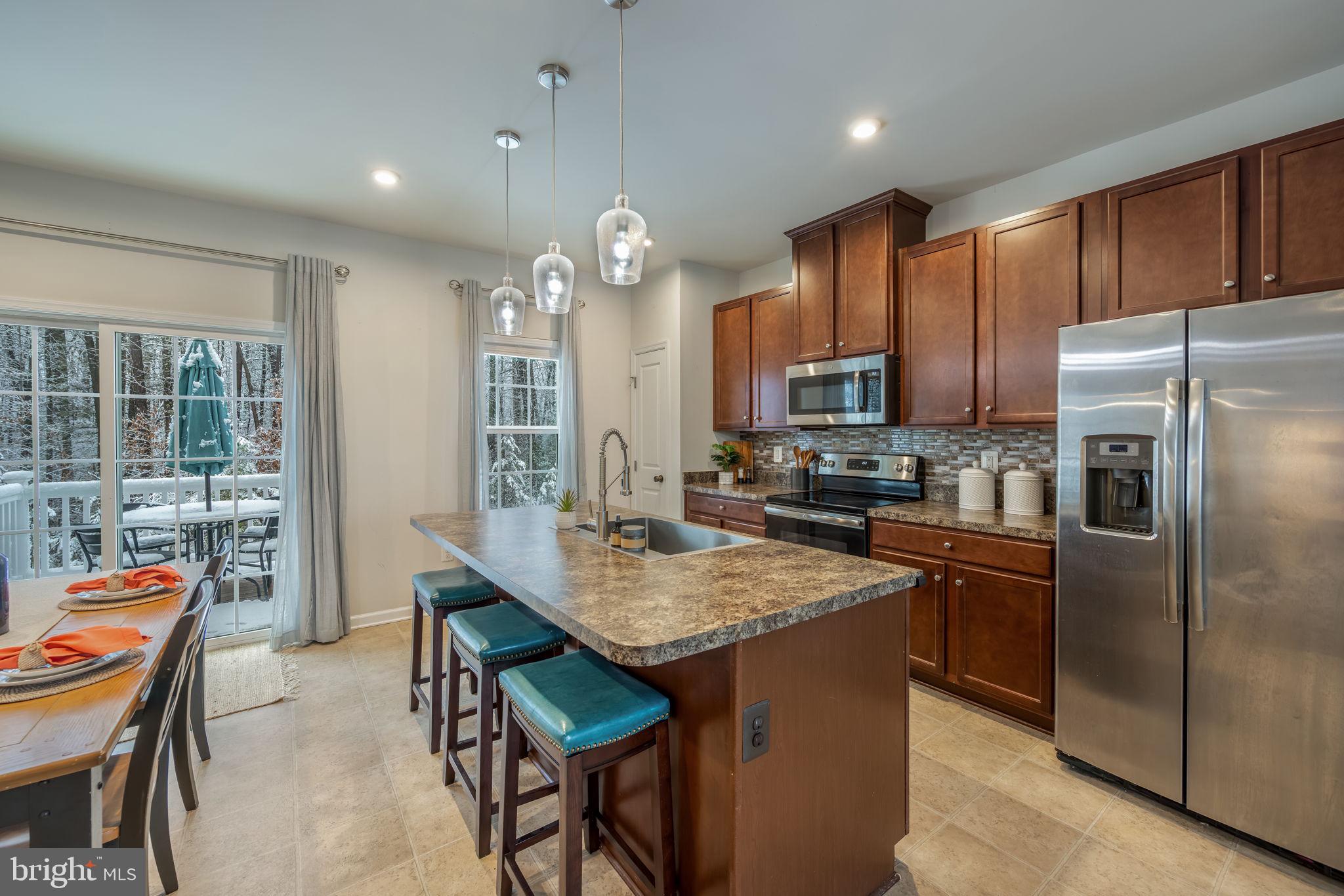 THE VILLAGE AT COURTHOUSE COMMONS - Residential