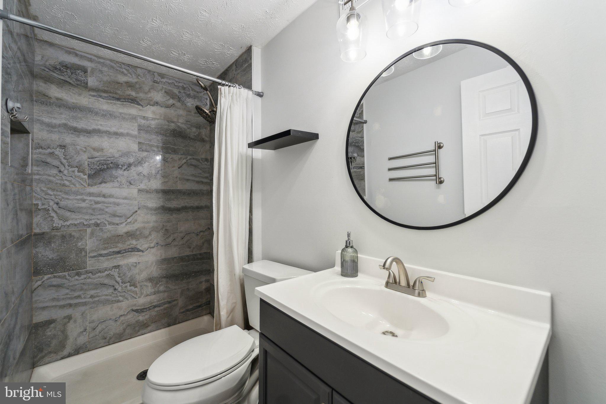 BRIARWOOD - Residential