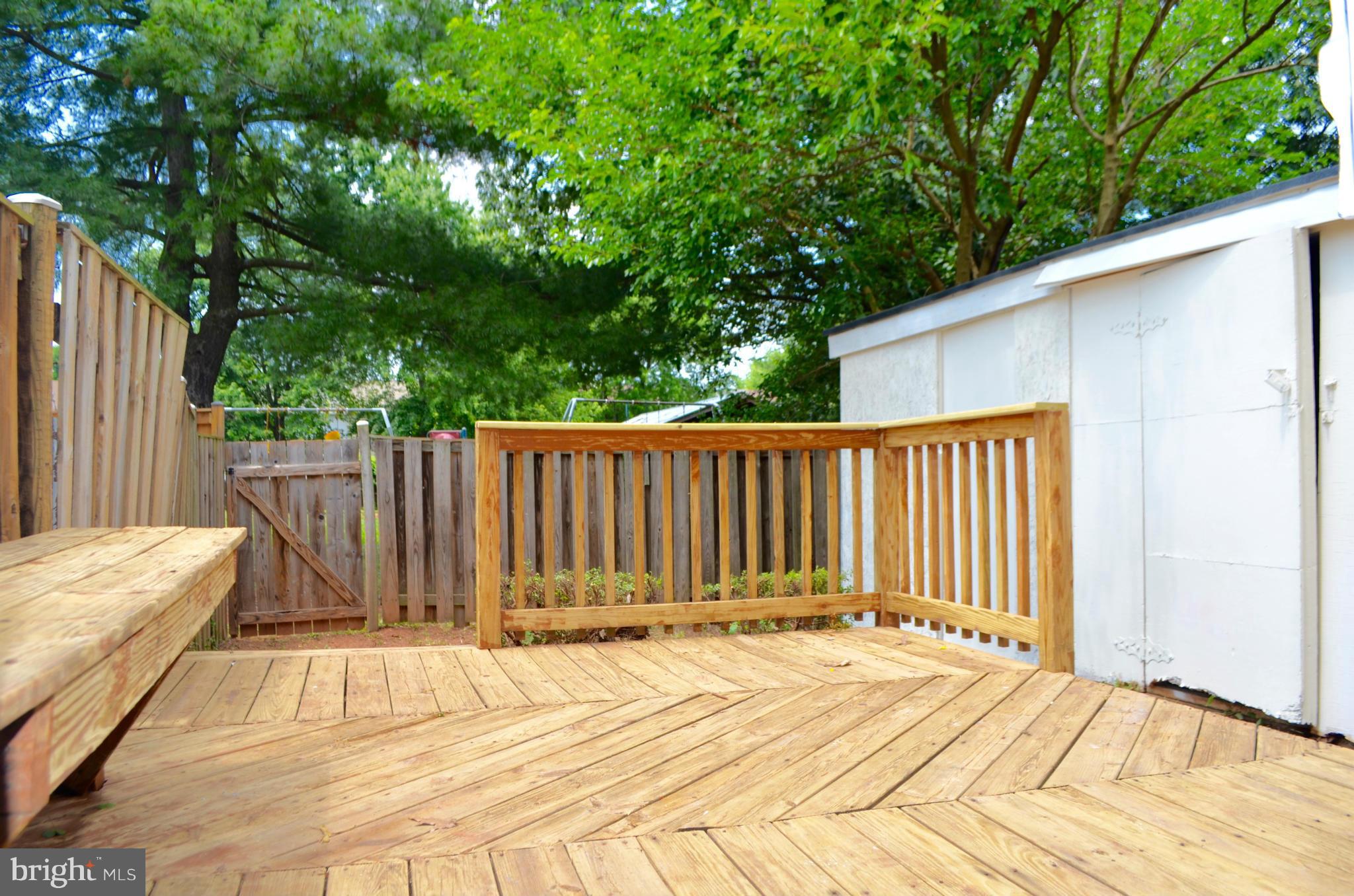 BRISTOE STATION - Residential