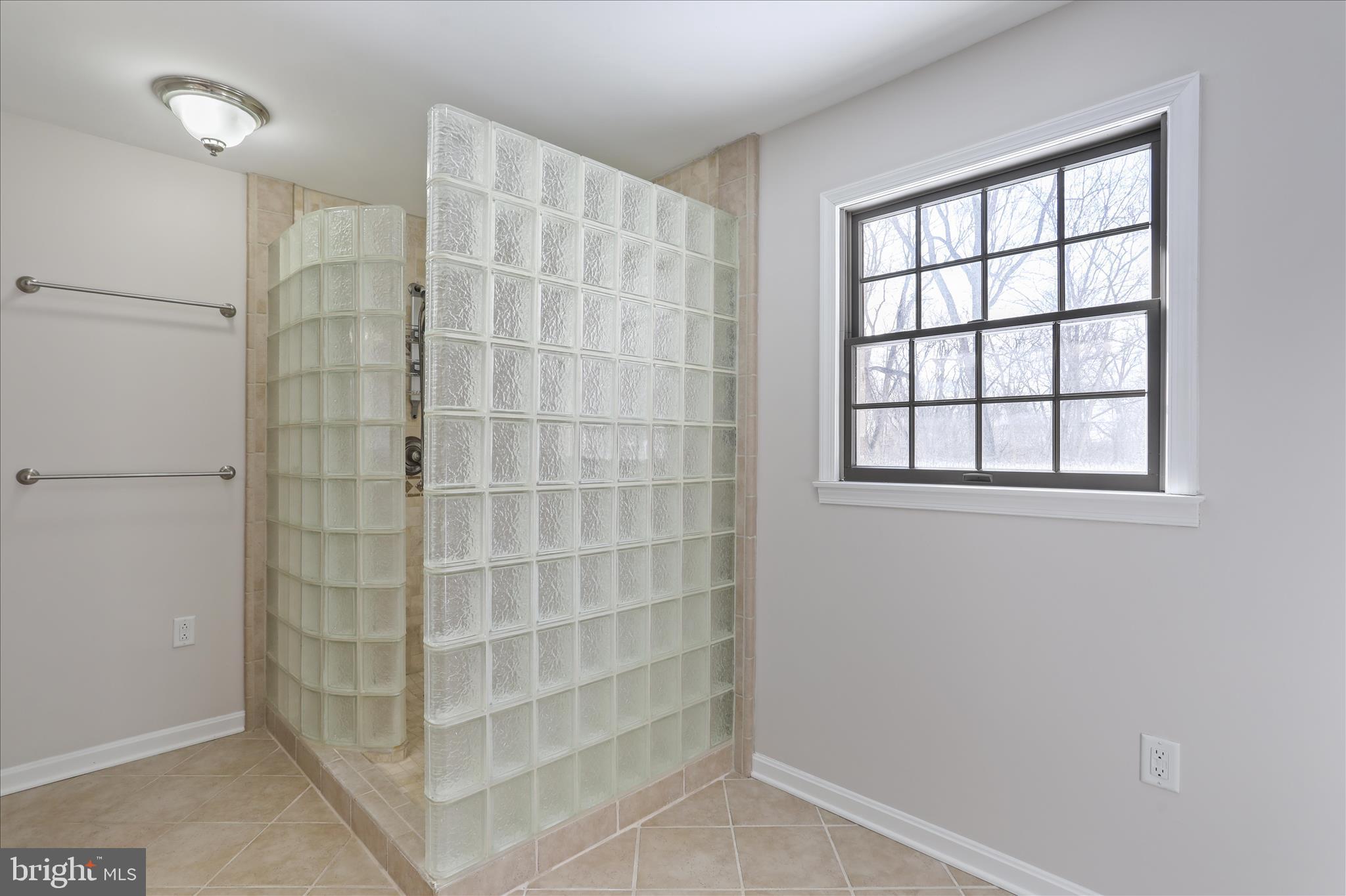 MILLPOINT - Residential