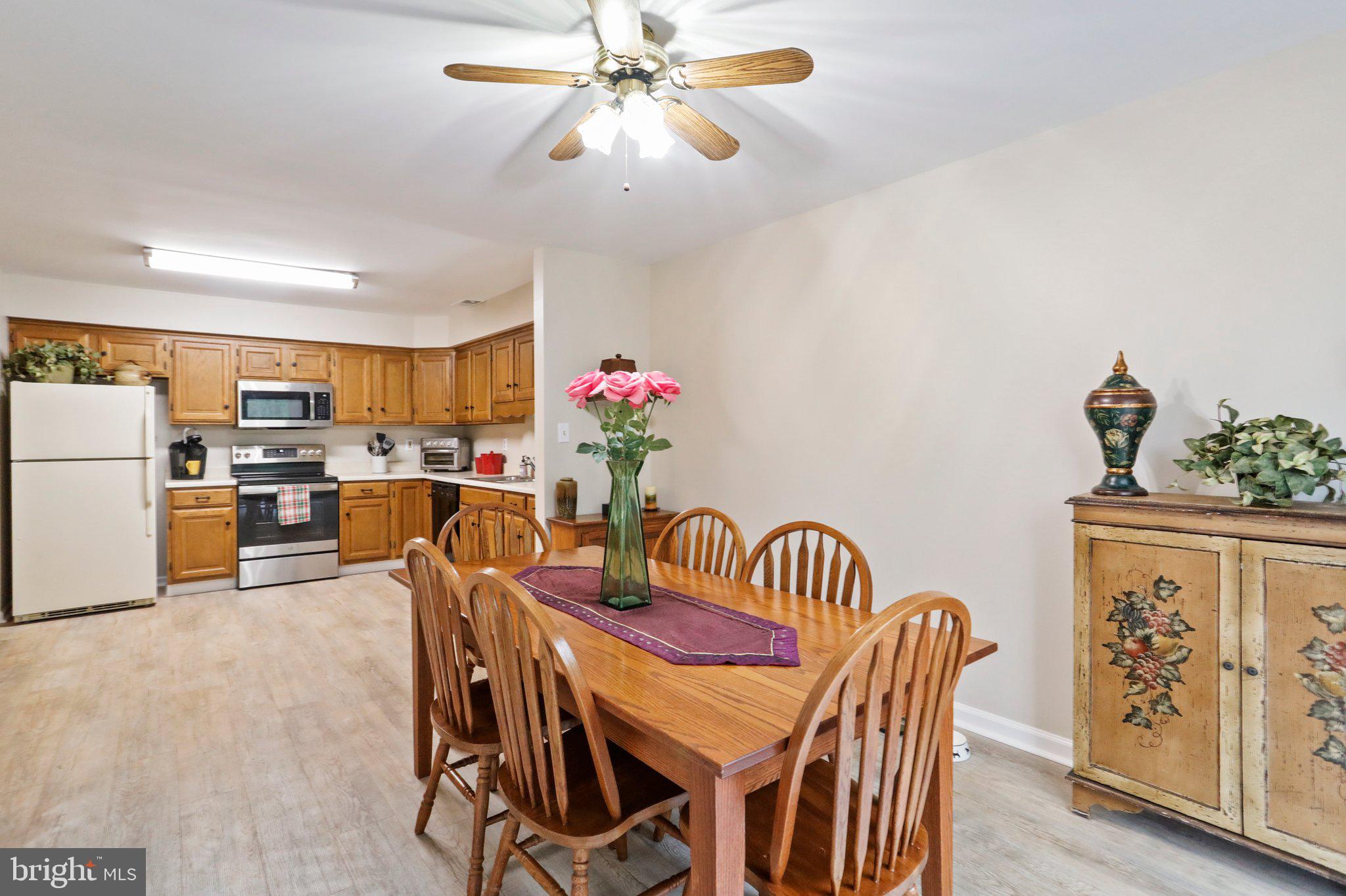 TOWNE OAK VILLAGE - Residential