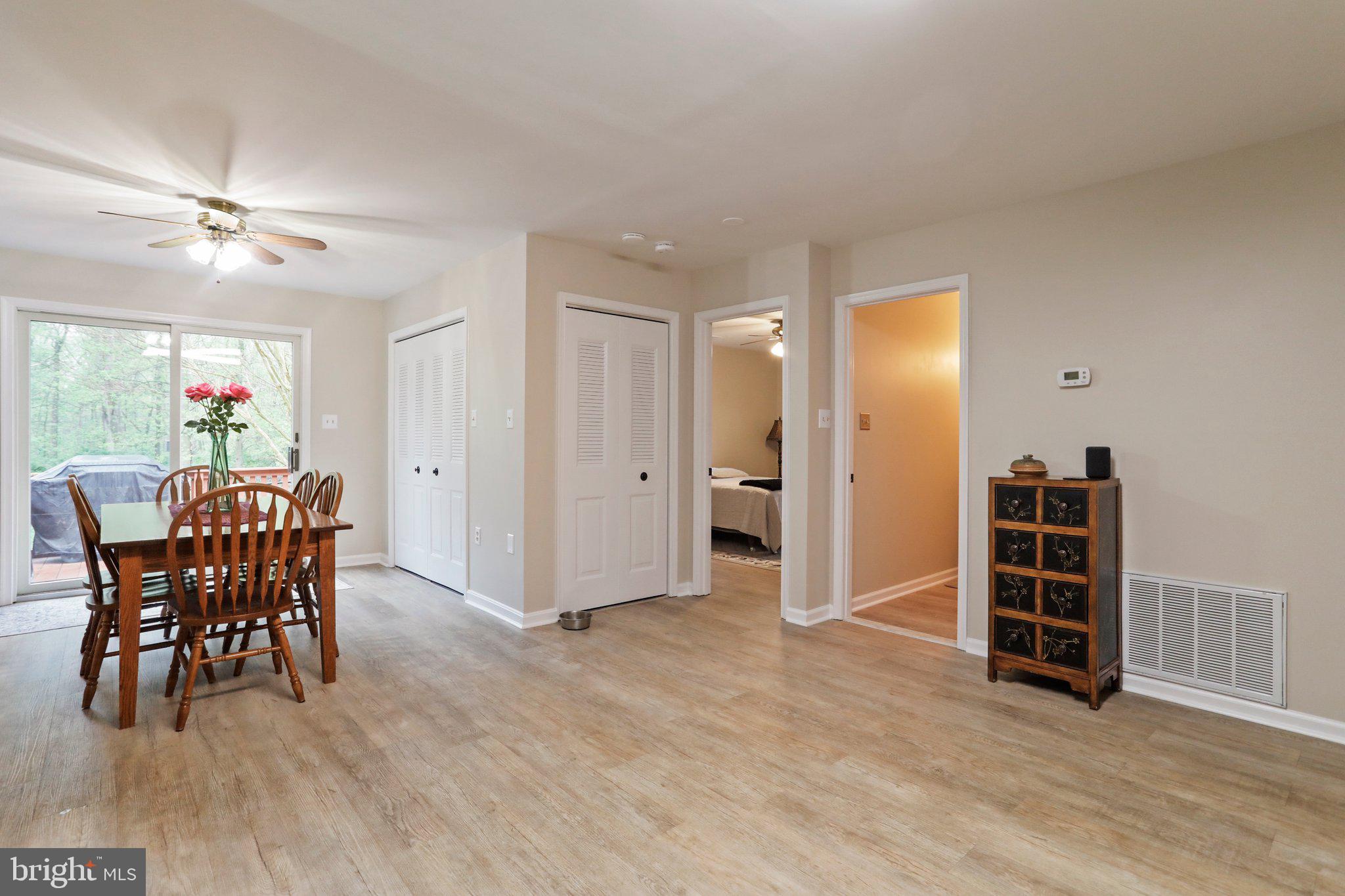 TOWNE OAK VILLAGE - Residential