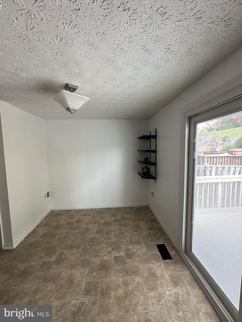 THOMAS RUN - Residential