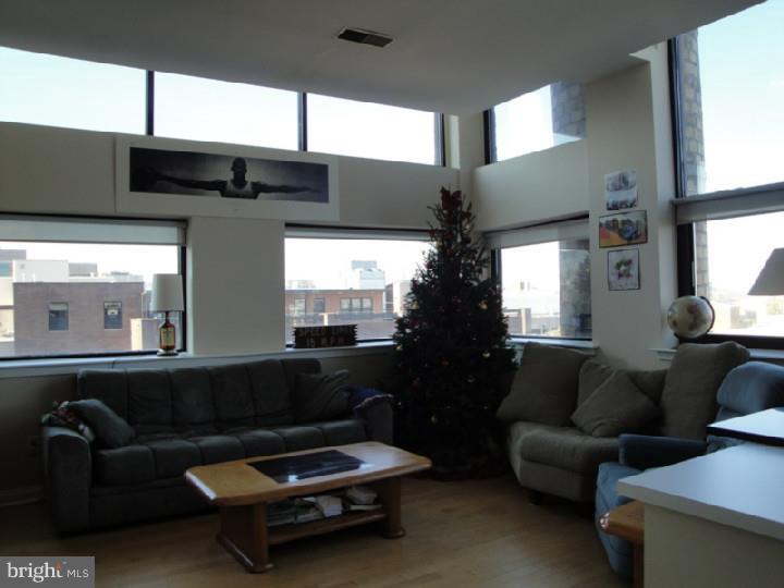 OLD CITY - Residential Lease