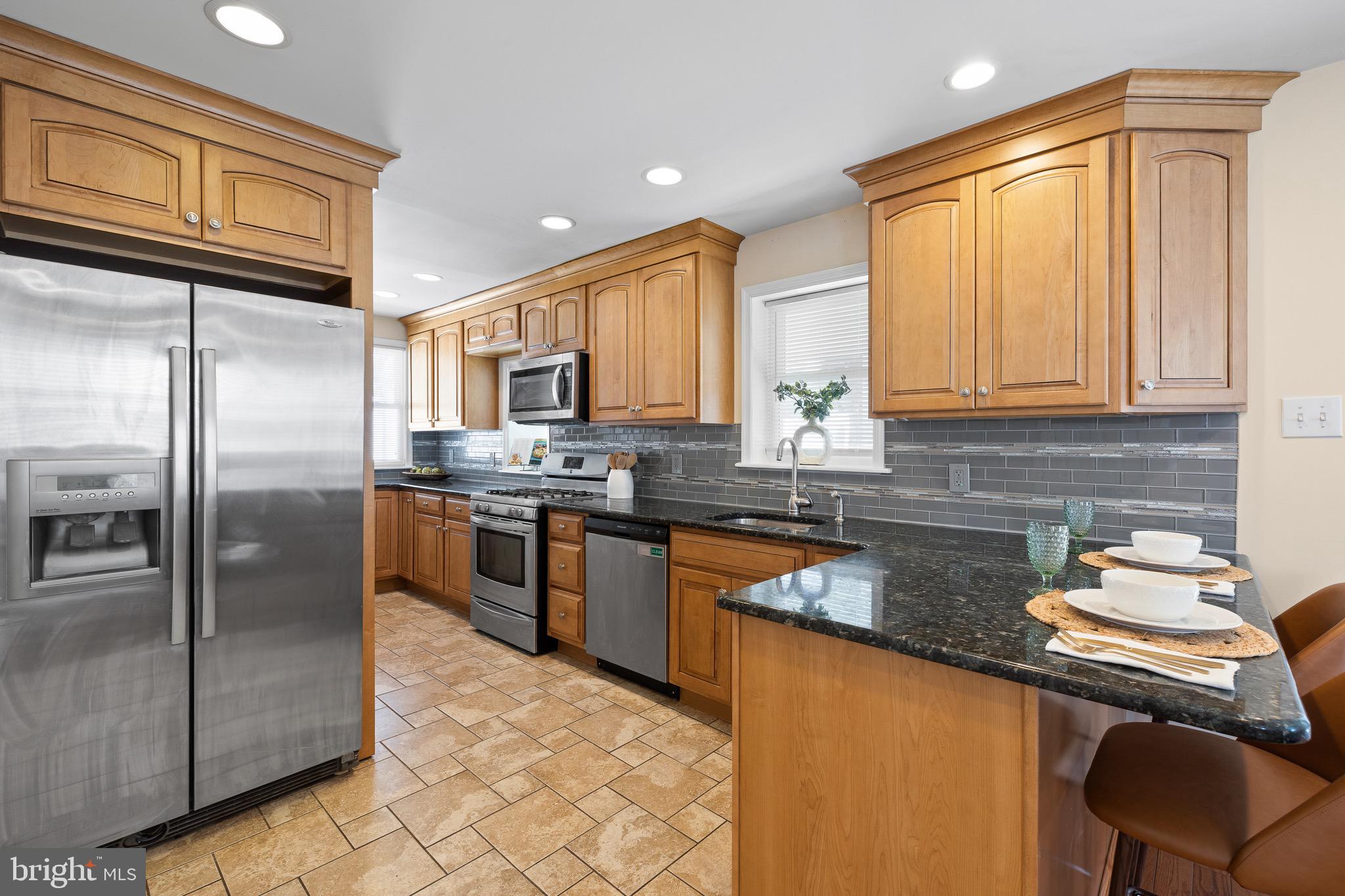 LYNNWOOD - Residential