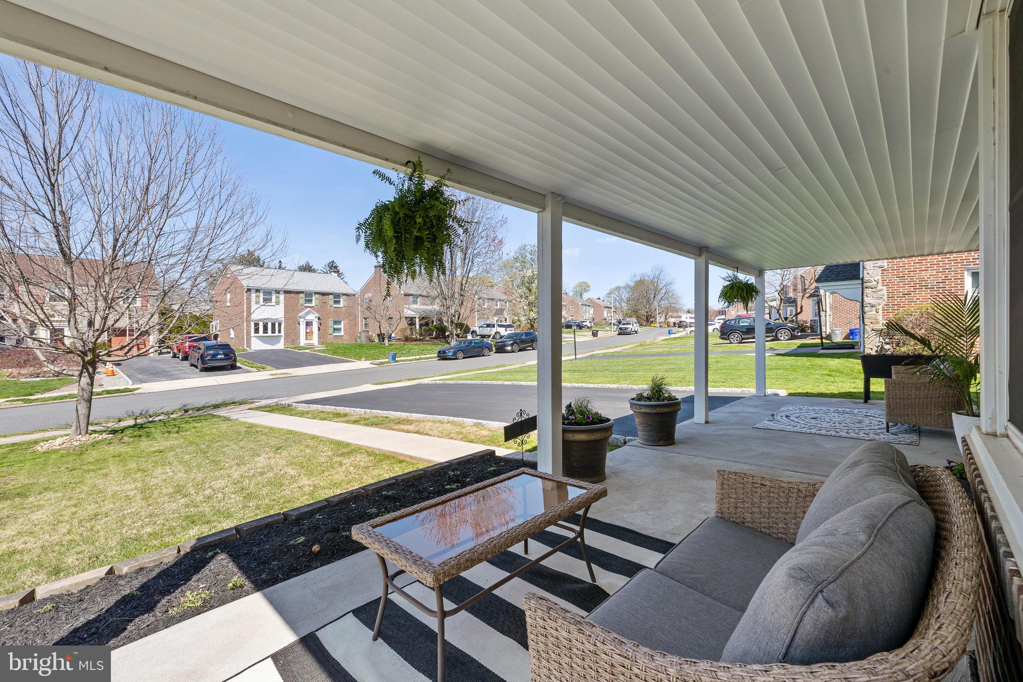 LYNNWOOD - Residential