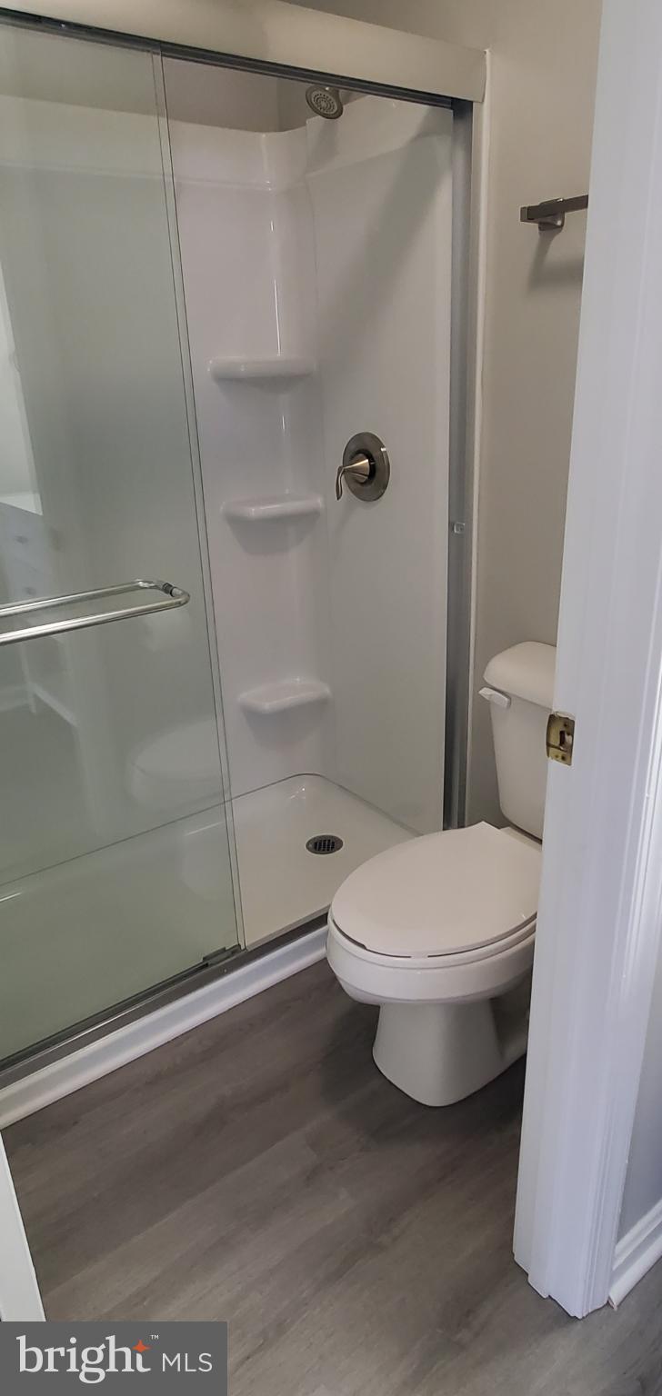 VILLAGE OF MONTGOMERY RUN - Residential