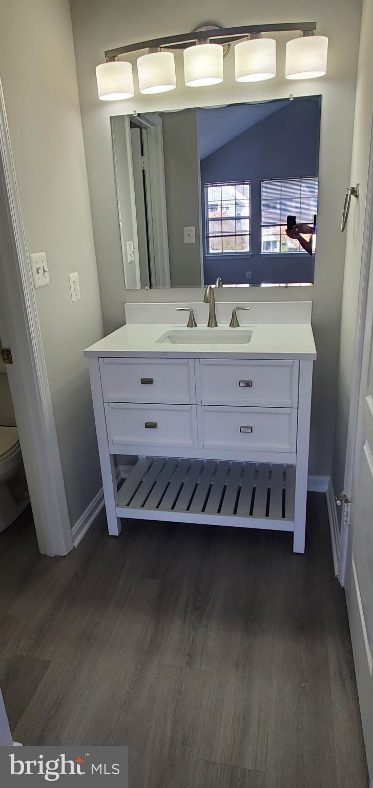 VILLAGE OF MONTGOMERY RUN - Residential