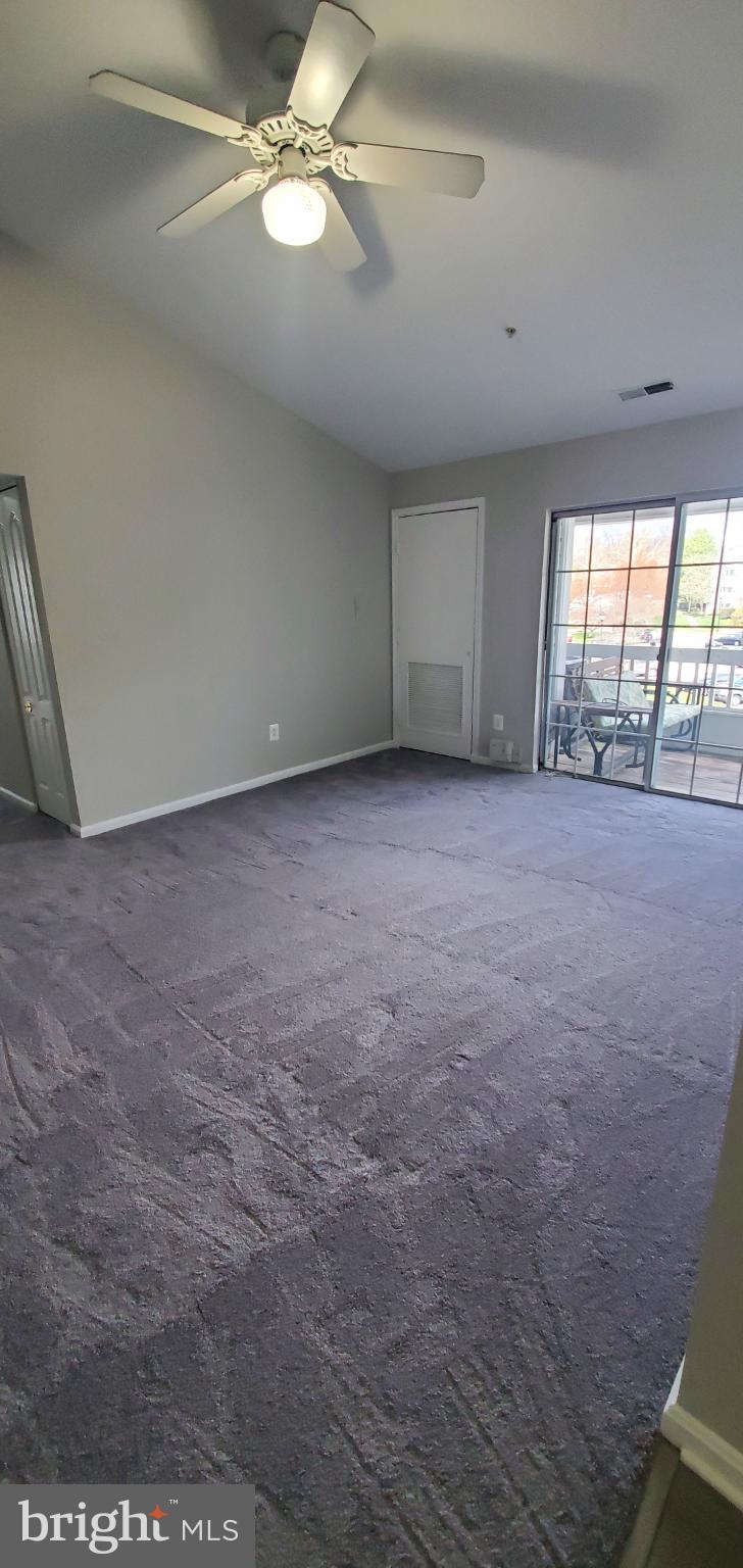 VILLAGE OF MONTGOMERY RUN - Residential