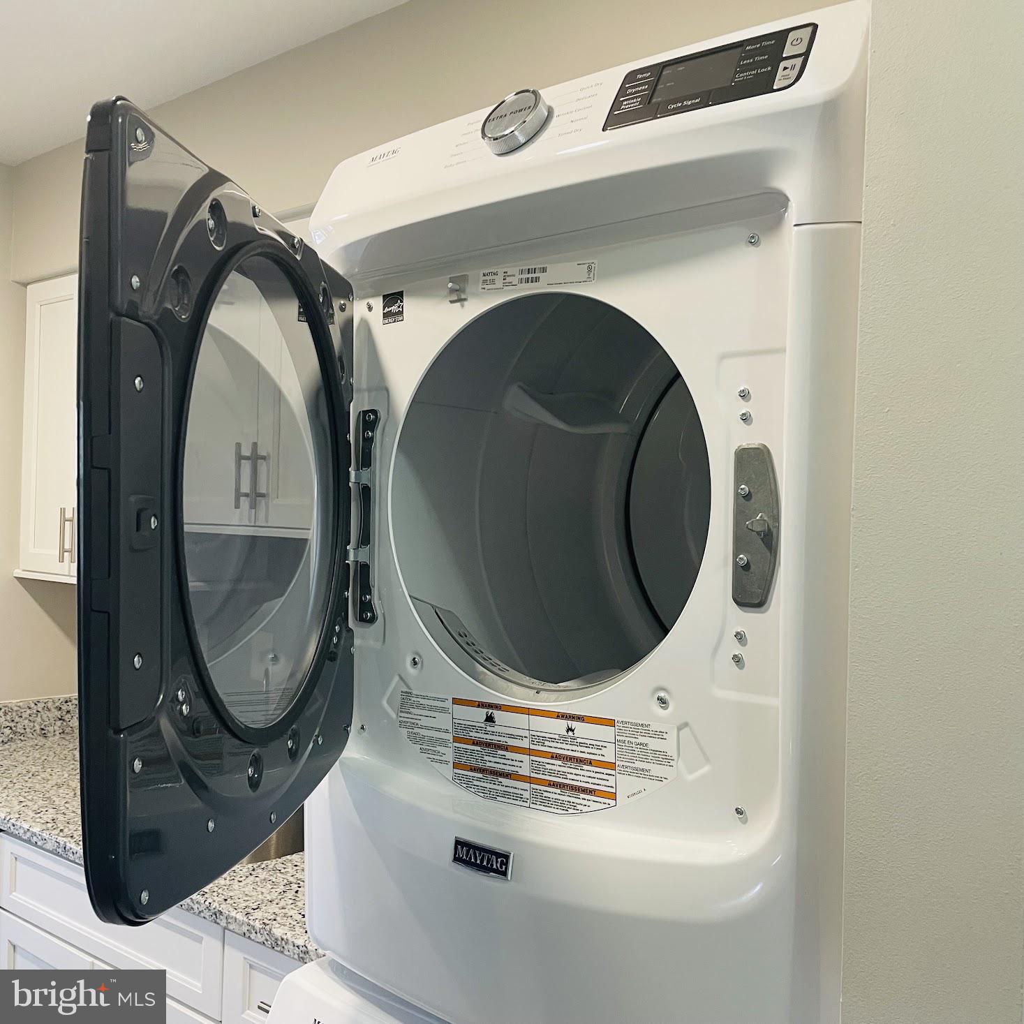 VILLAGE OF MONTGOMERY RUN - Residential