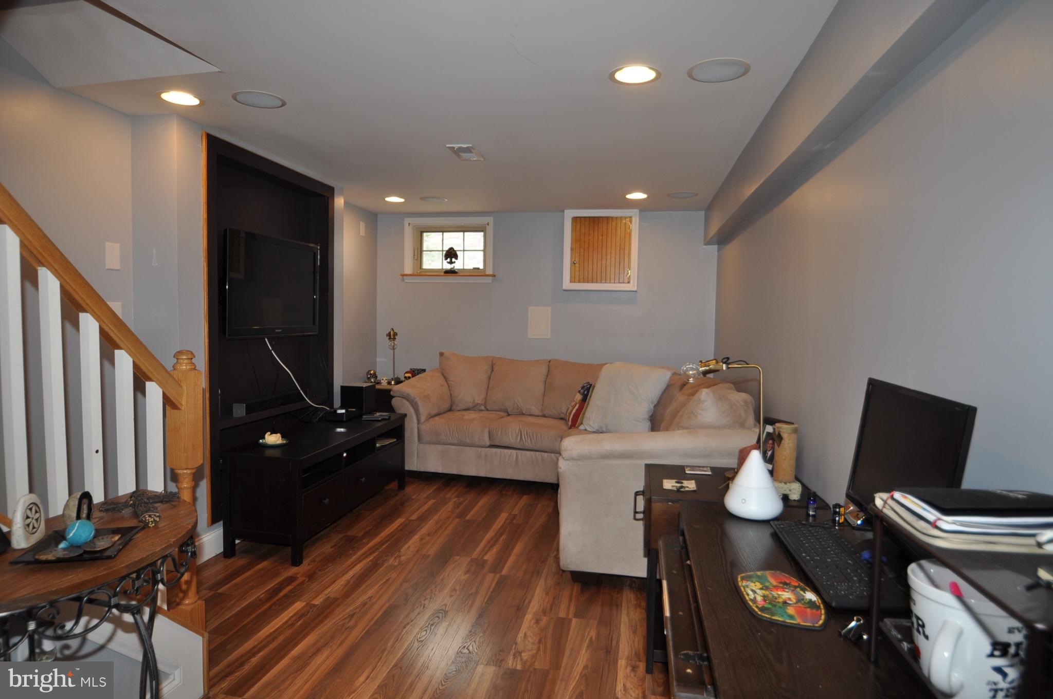 PATTERSON PARK - Residential Lease