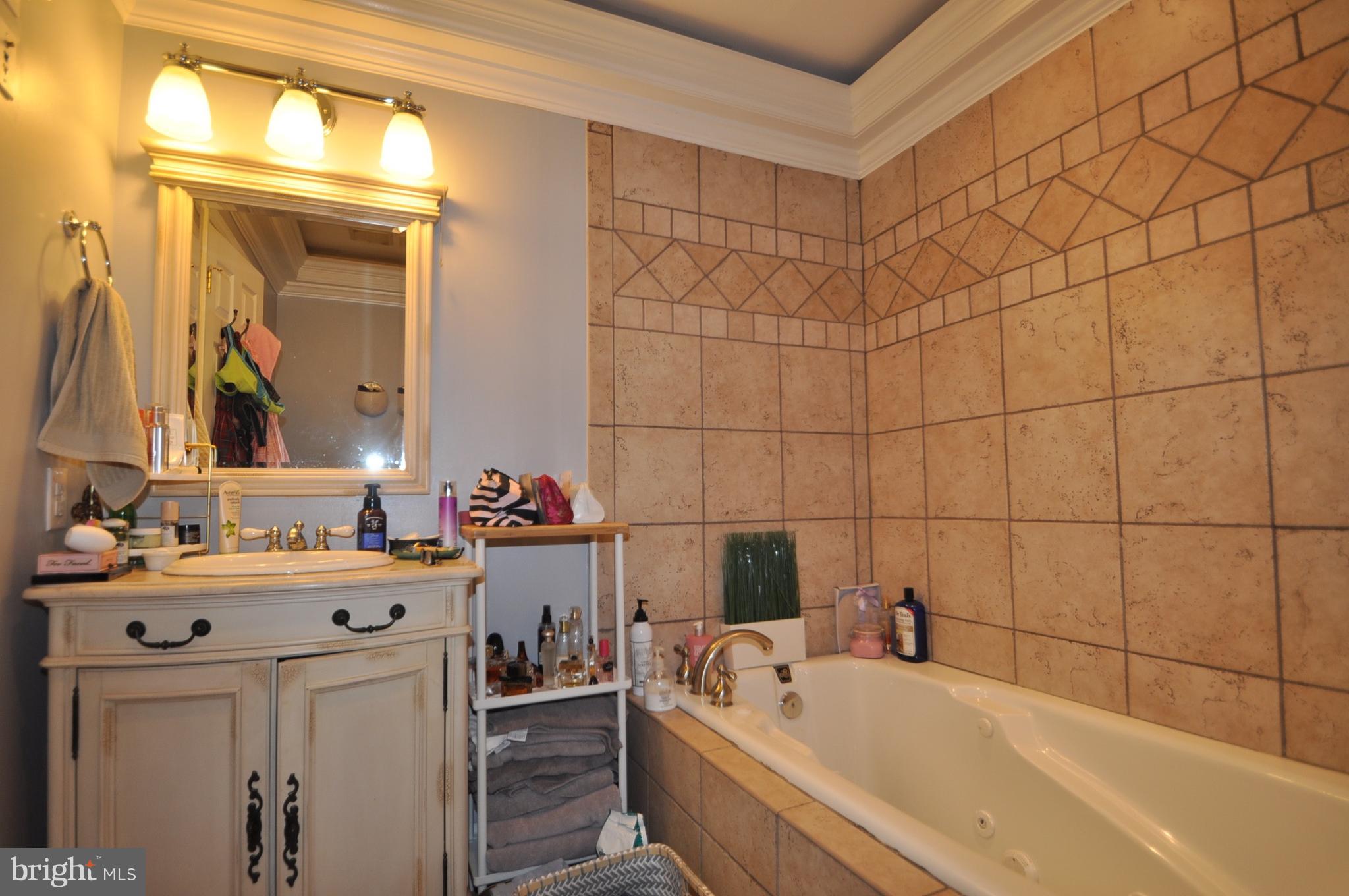 PATTERSON PARK - Residential Lease